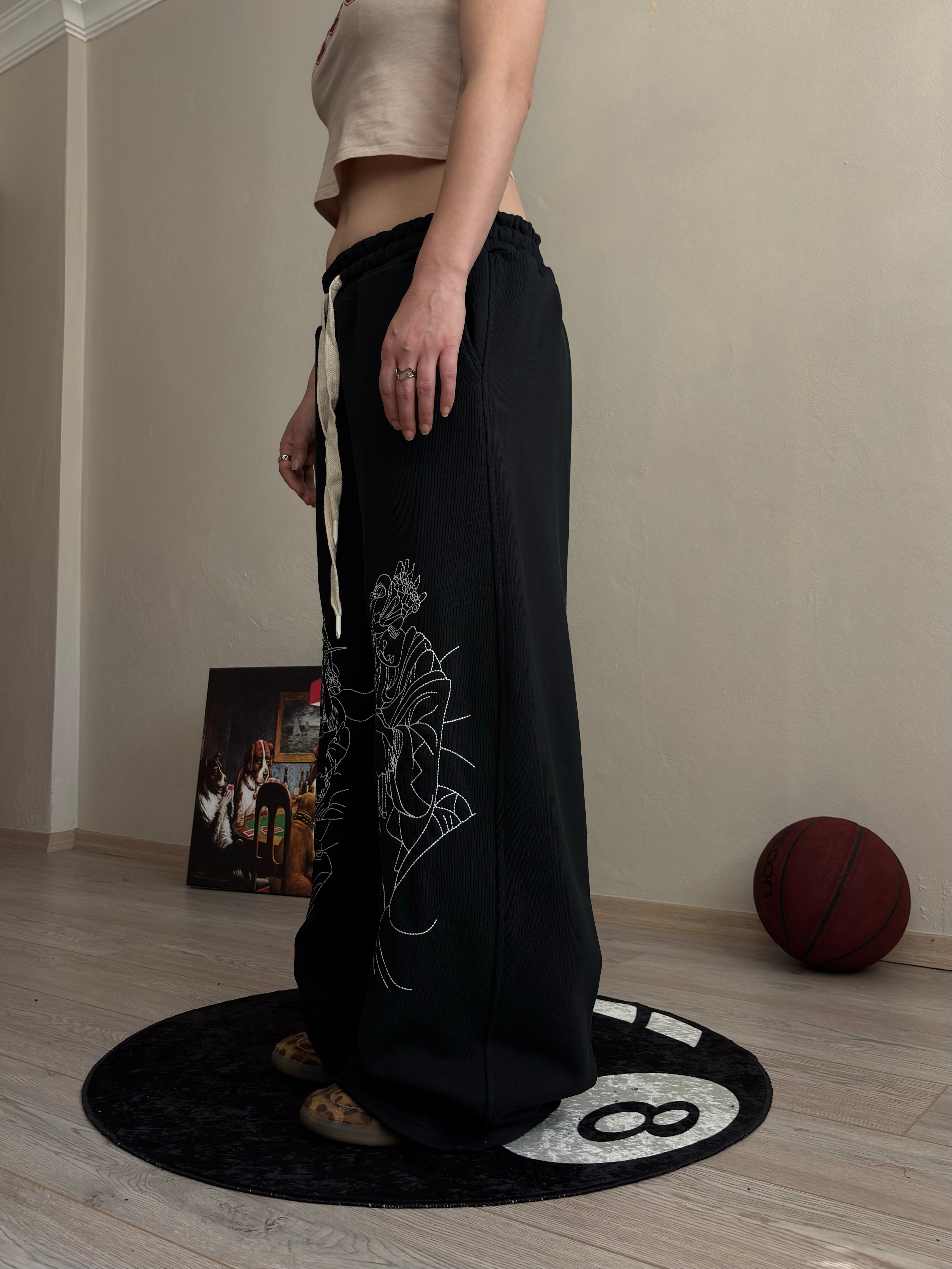 Premium Divine Sketch Nakışlı Eşofman Altı