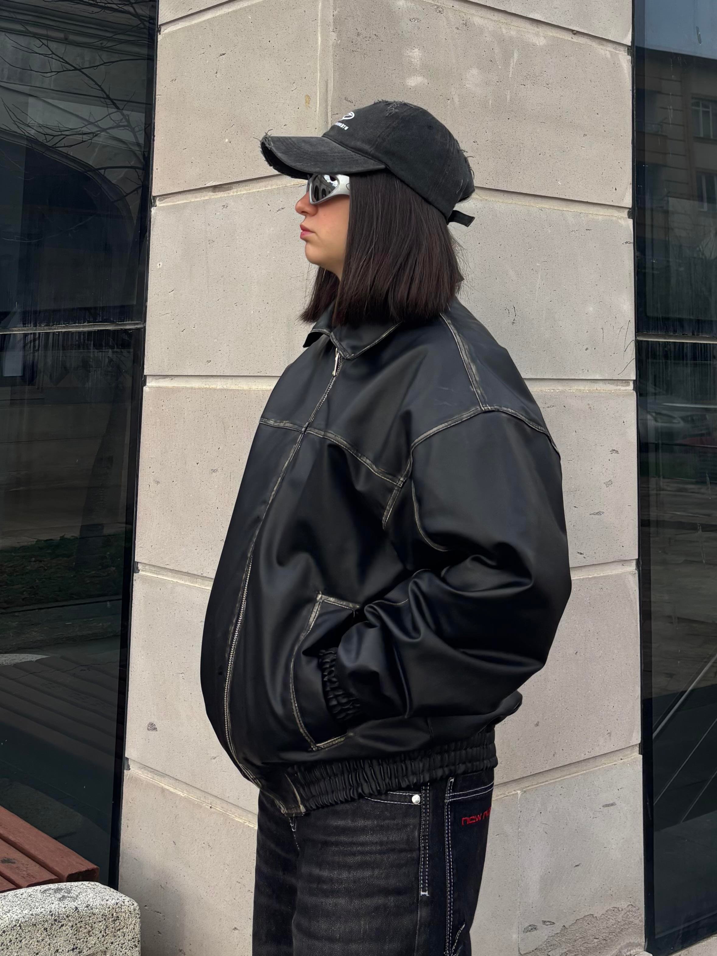 Premium Eskitme Detay Siyah Bomber Full-Zip Deri Ceket