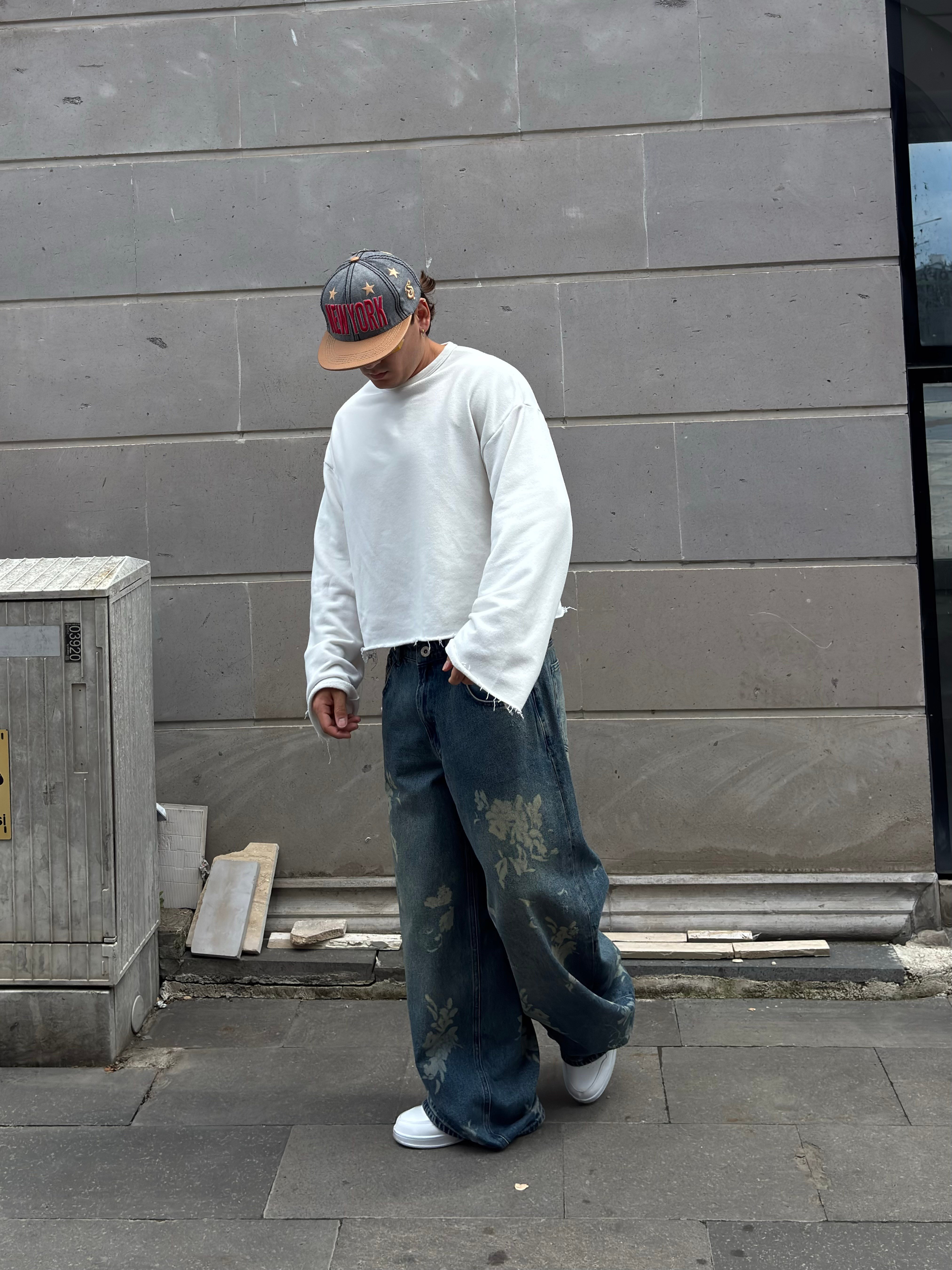 Premium Flora Fade Wash Baggy Jeans