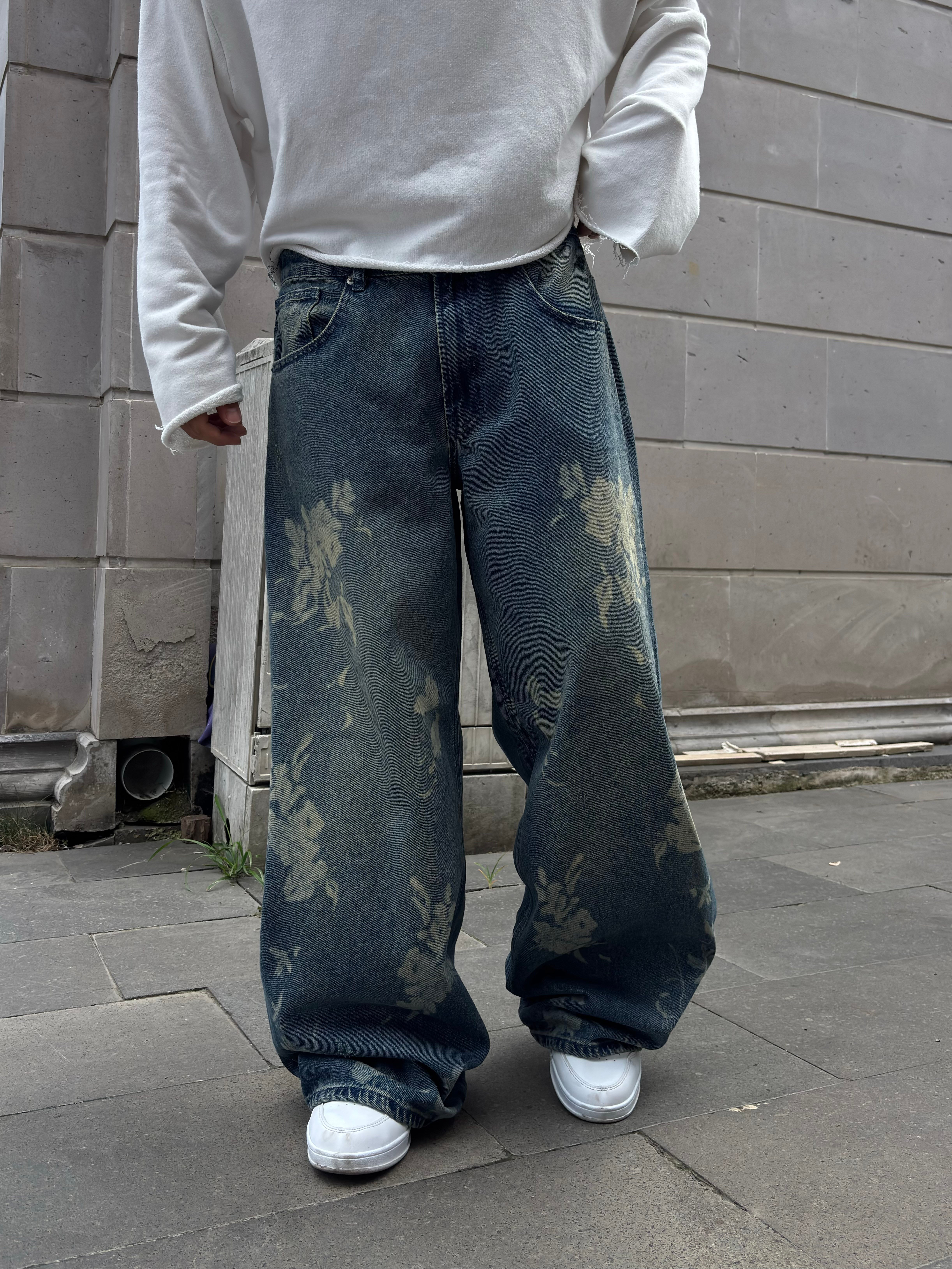 Premium Flora Fade Wash Baggy Jeans