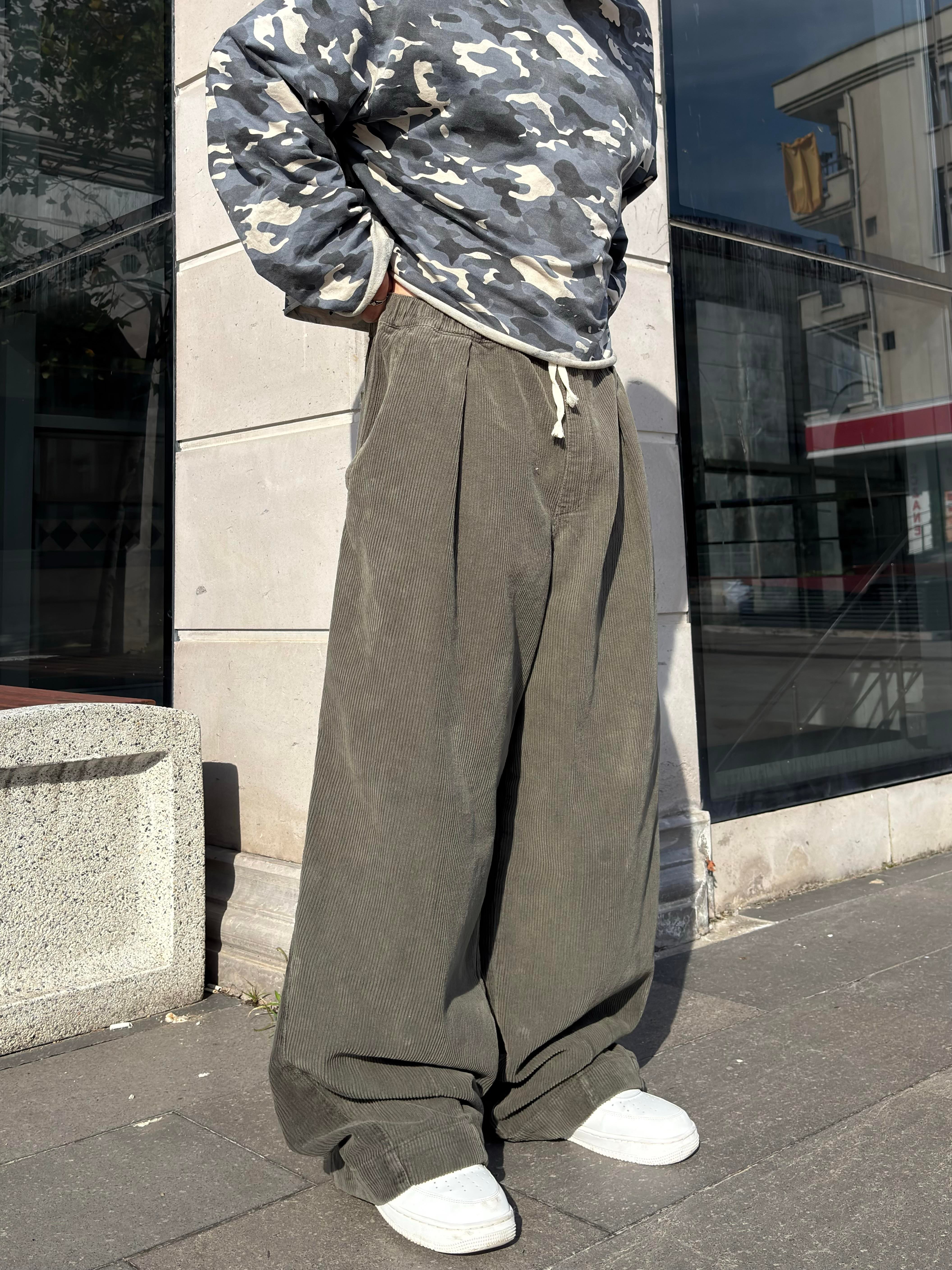 Premium Haki Tone Conduroy Baggy Pants
