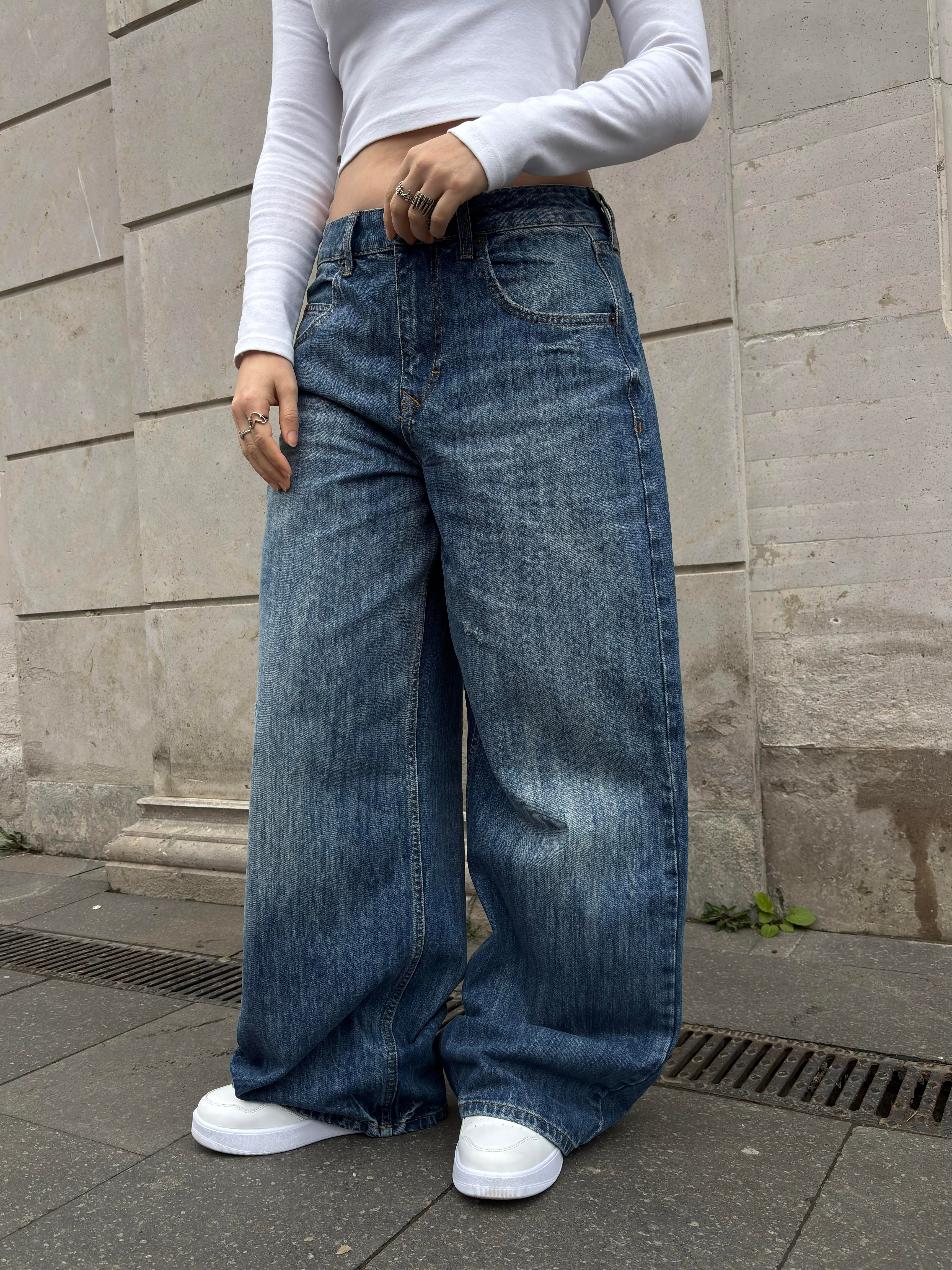 Premium Jaya Back Graphic Baggy Jean