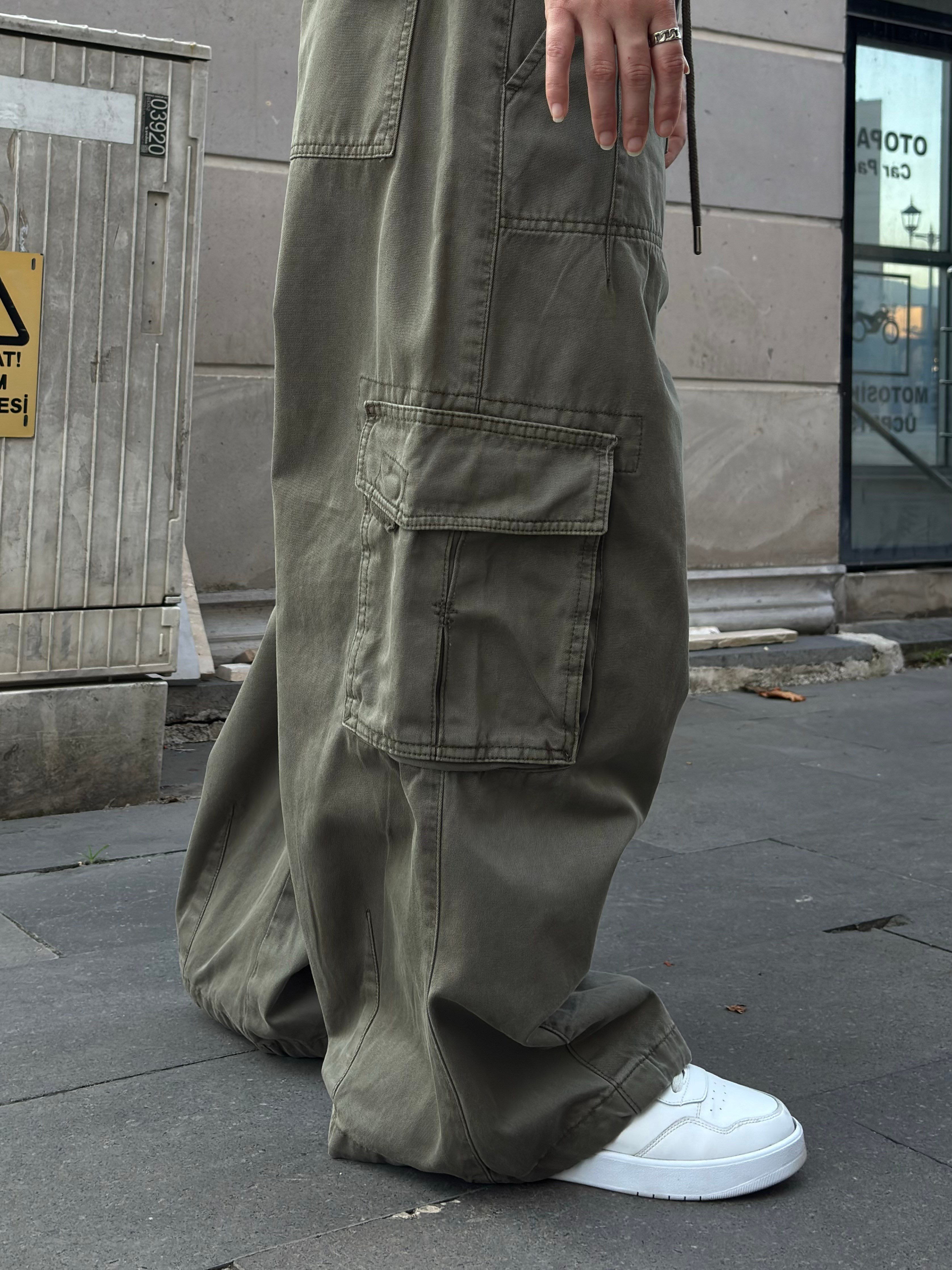Premium Khaki Urban Baggy Cargo Pant