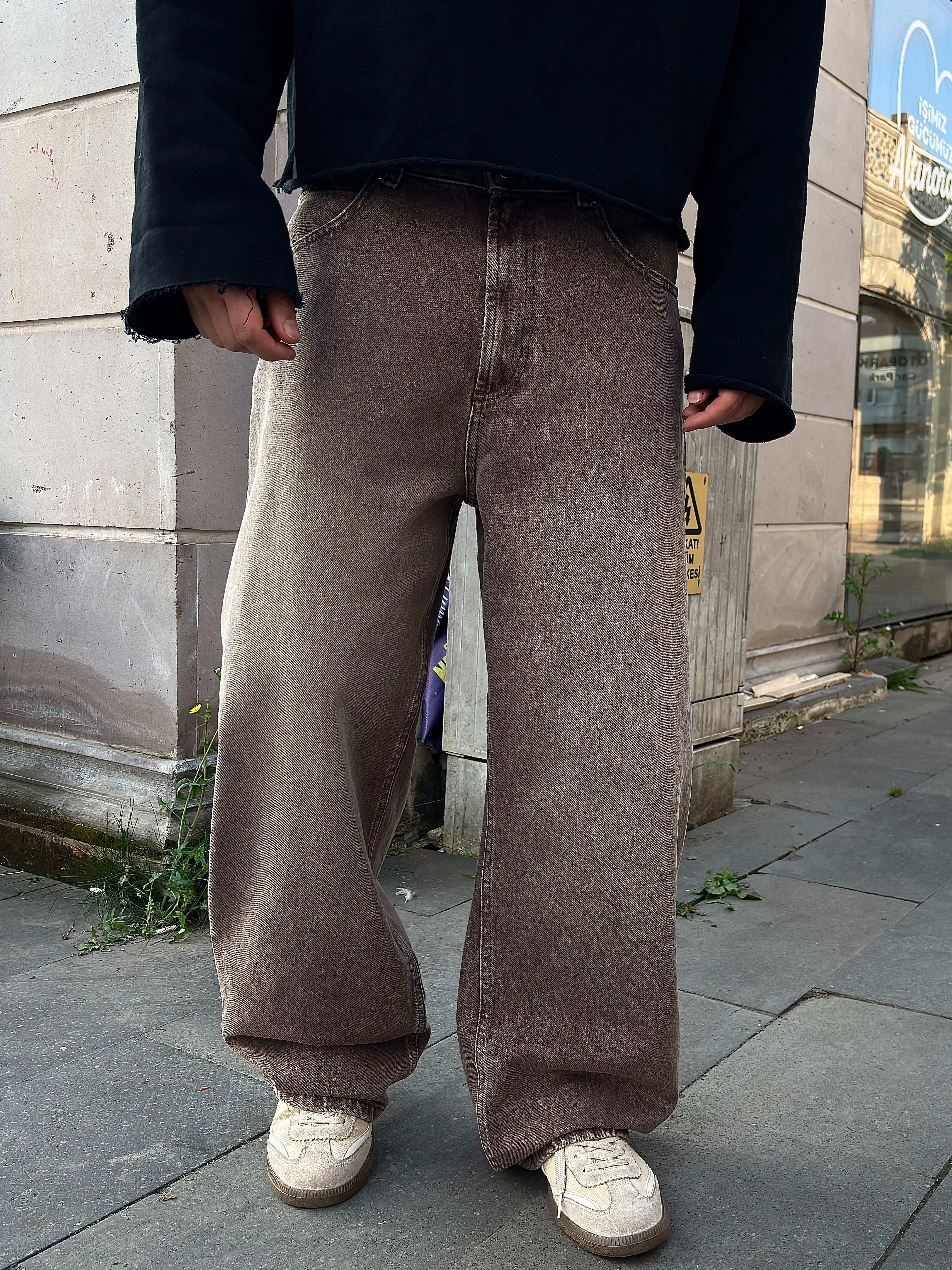 Premium Mocha Fade Baggy DEnim Jean