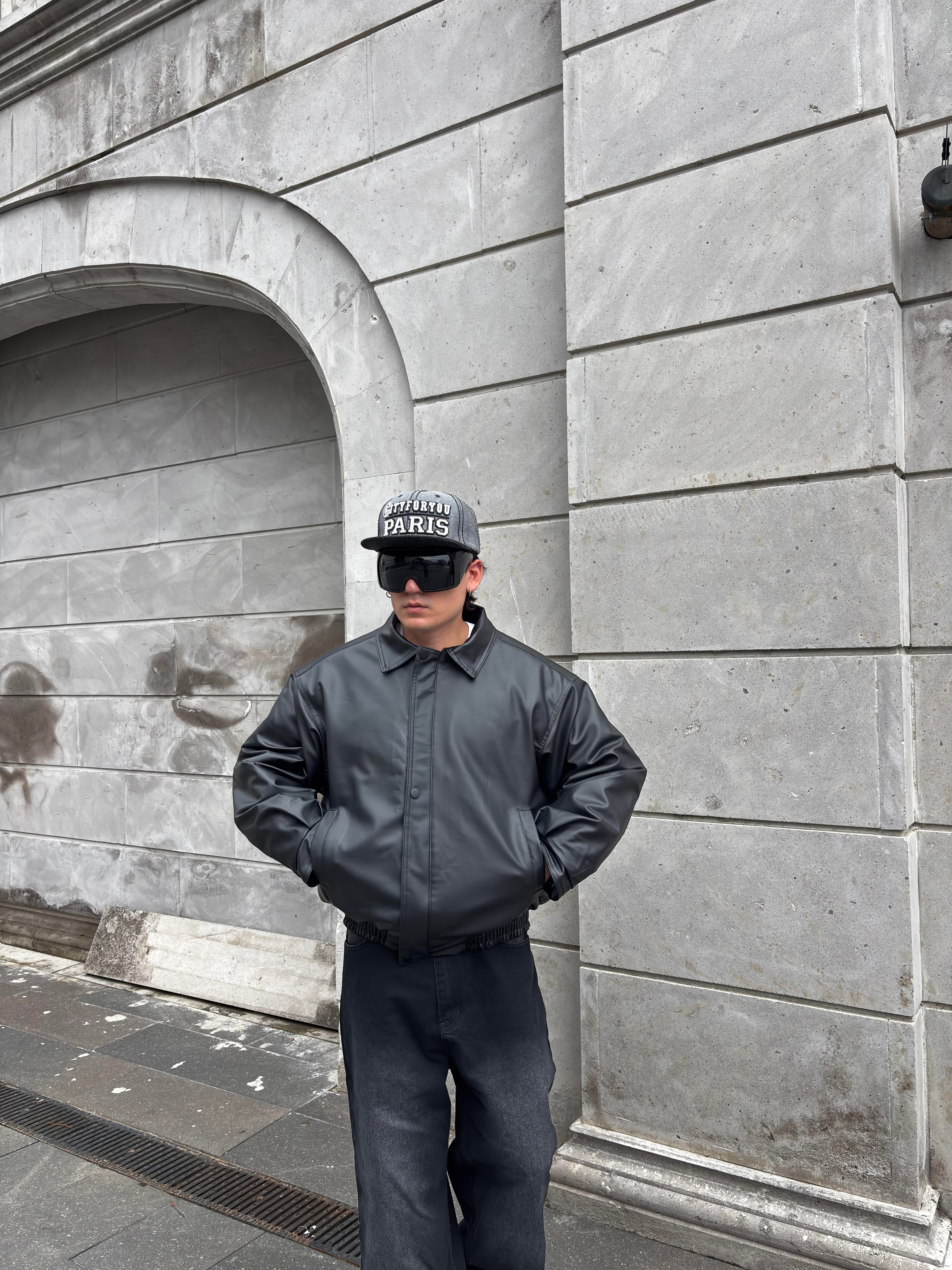 Premium Siyah Bomber Full-Zip Deri Ceket