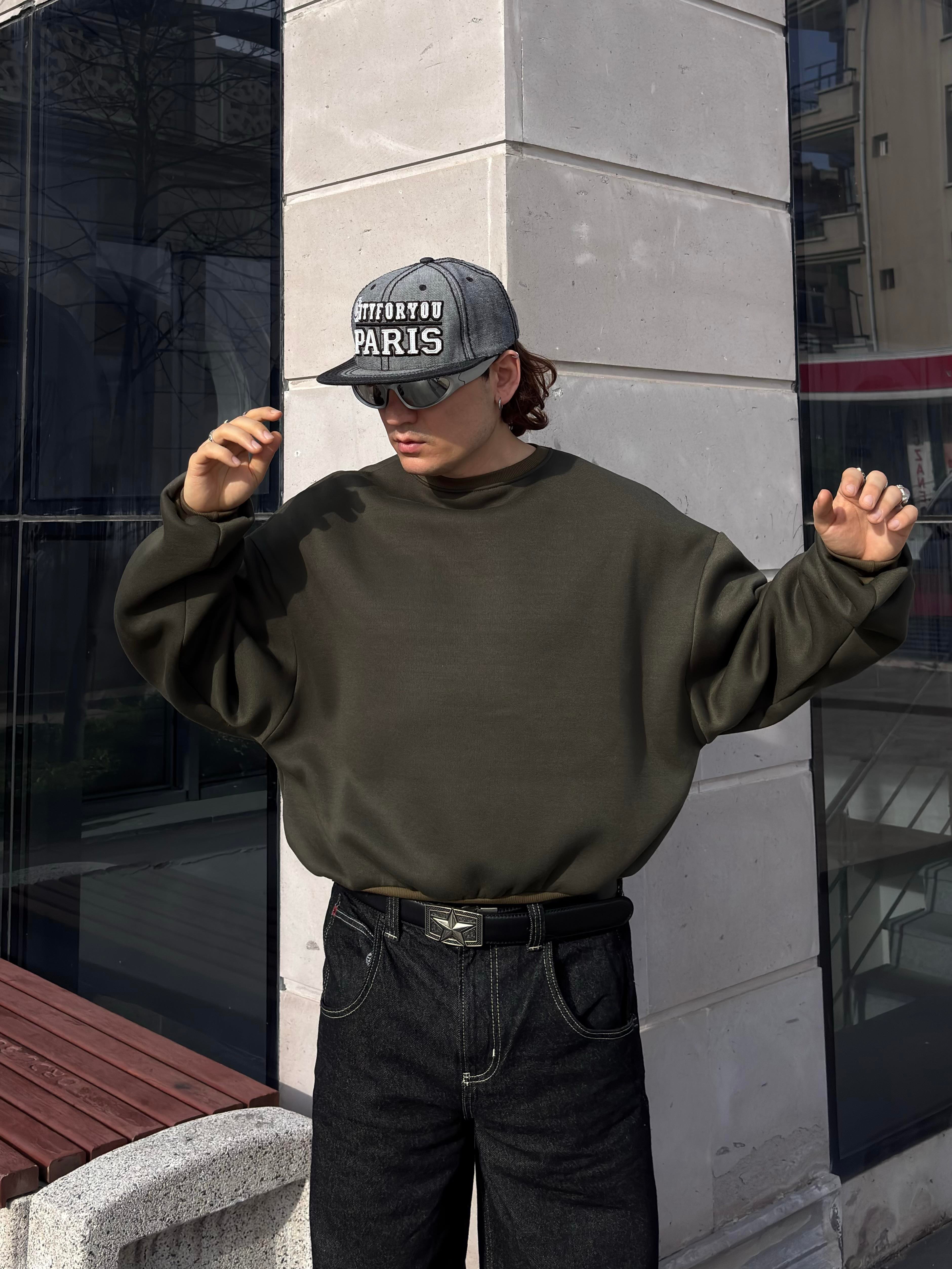 Premium Swamp Green Heavy Mold Stance Bomber Sweat