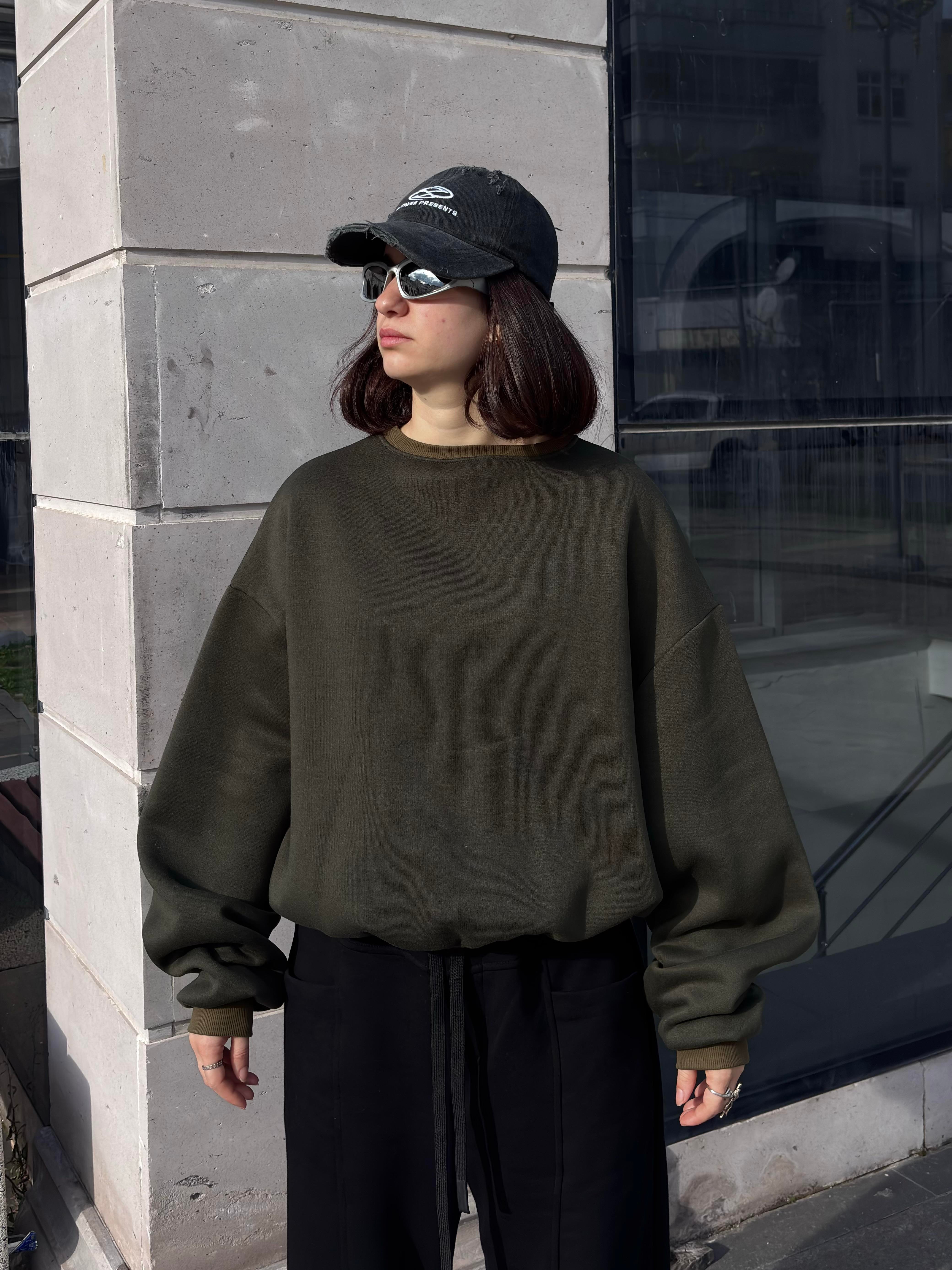 Premium Swamp Green Heavy Mold Stance Bomber Sweat
