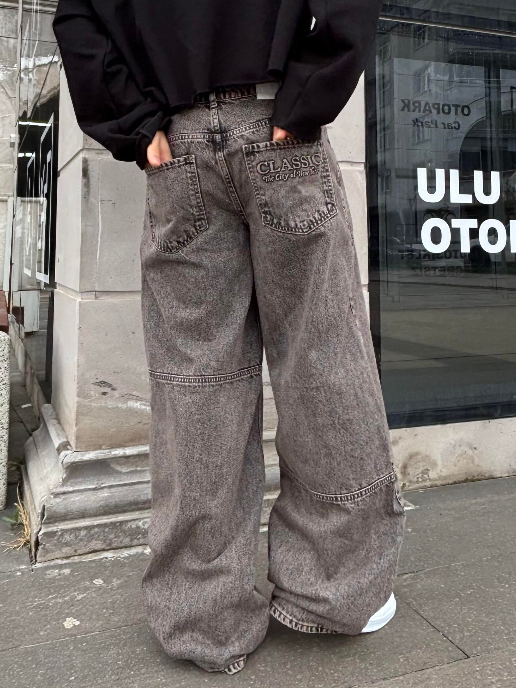 Premium Washed Baggy Fit Debossed Vintage Jeans