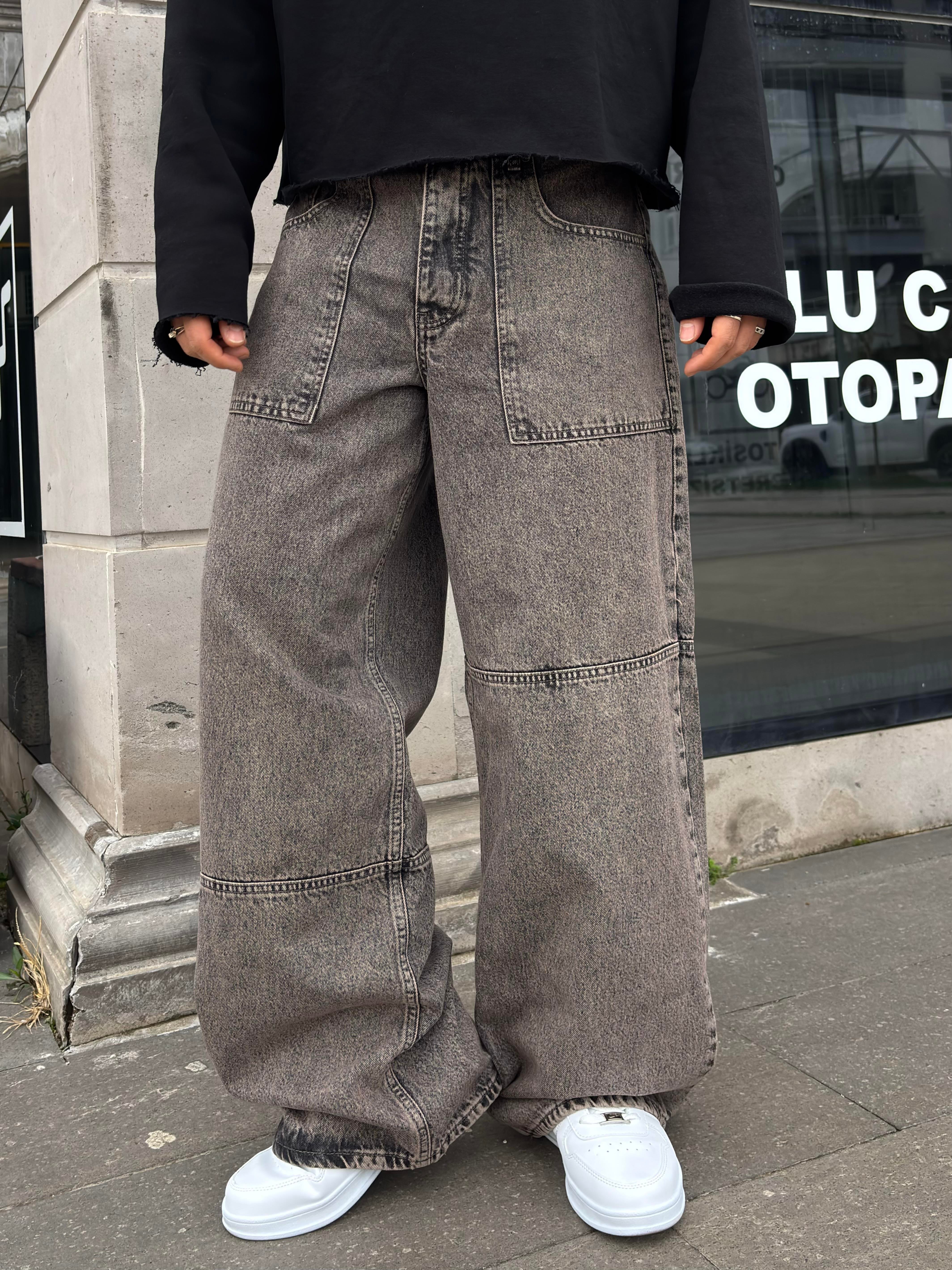 Premium Washed Baggy Fit Debossed Vintage Jeans