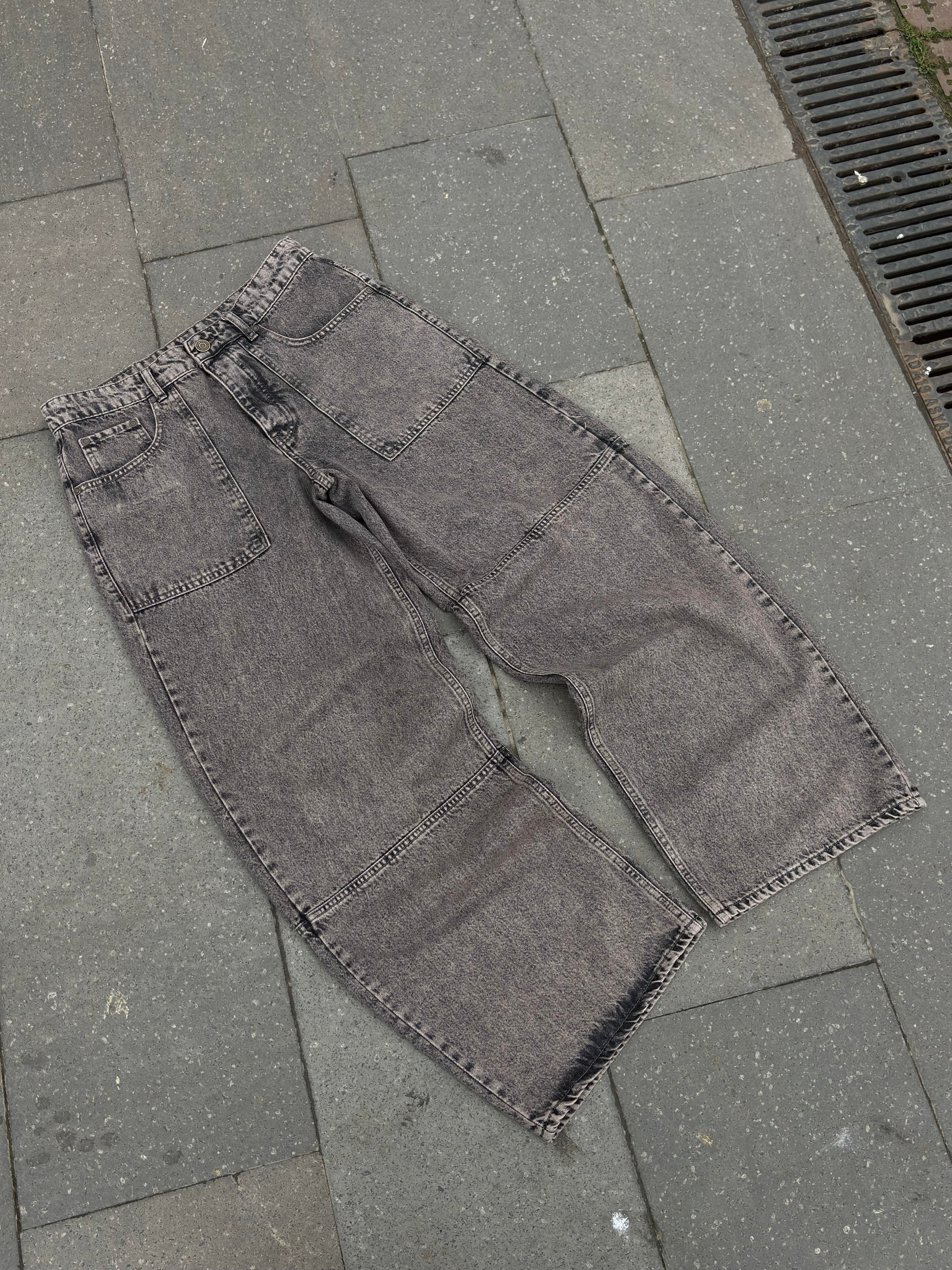Premium Washed Baggy Fit Debossed Vintage Jeans