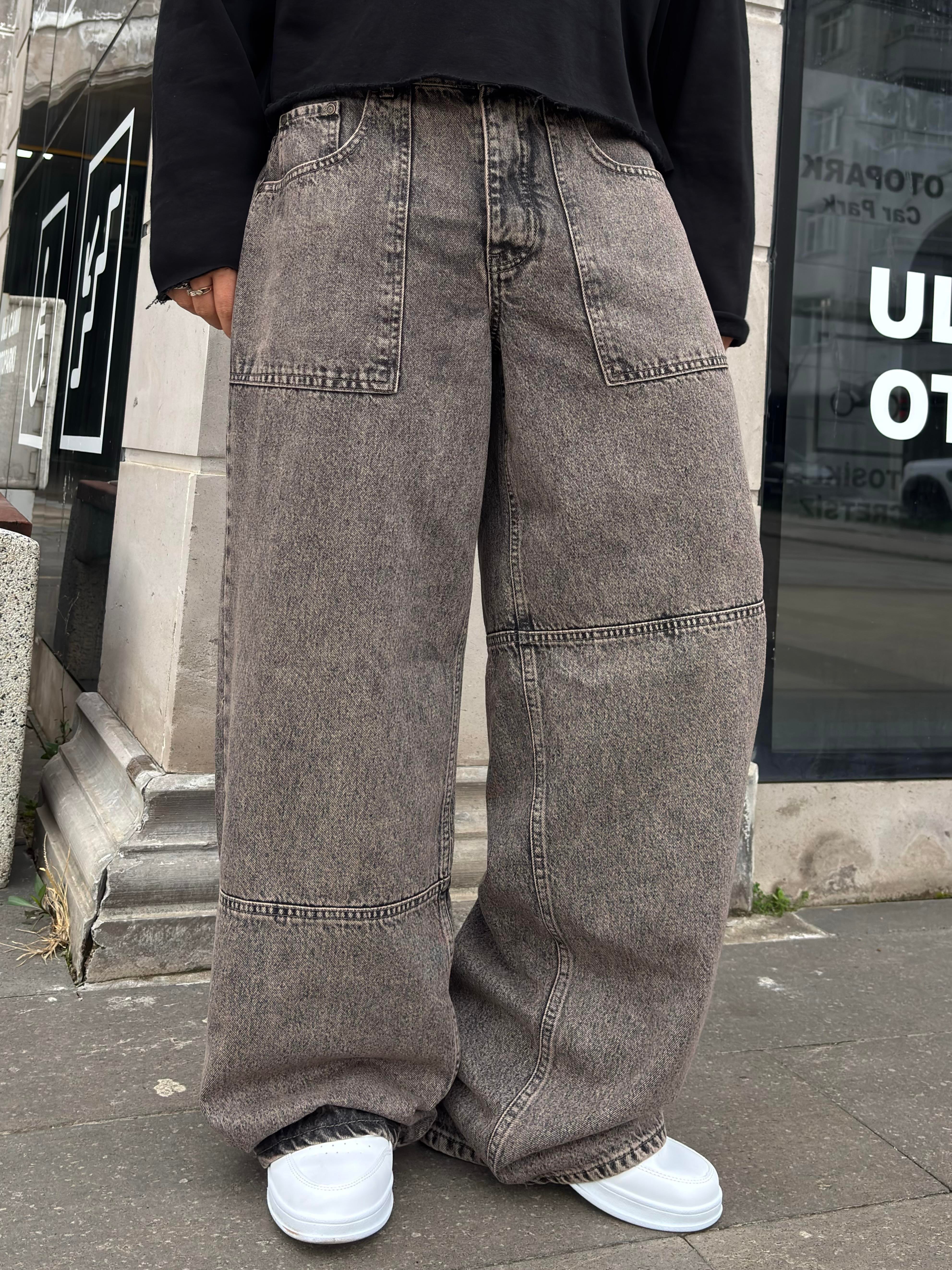 Premium Washed Baggy Fit Debossed Vintage Jeans