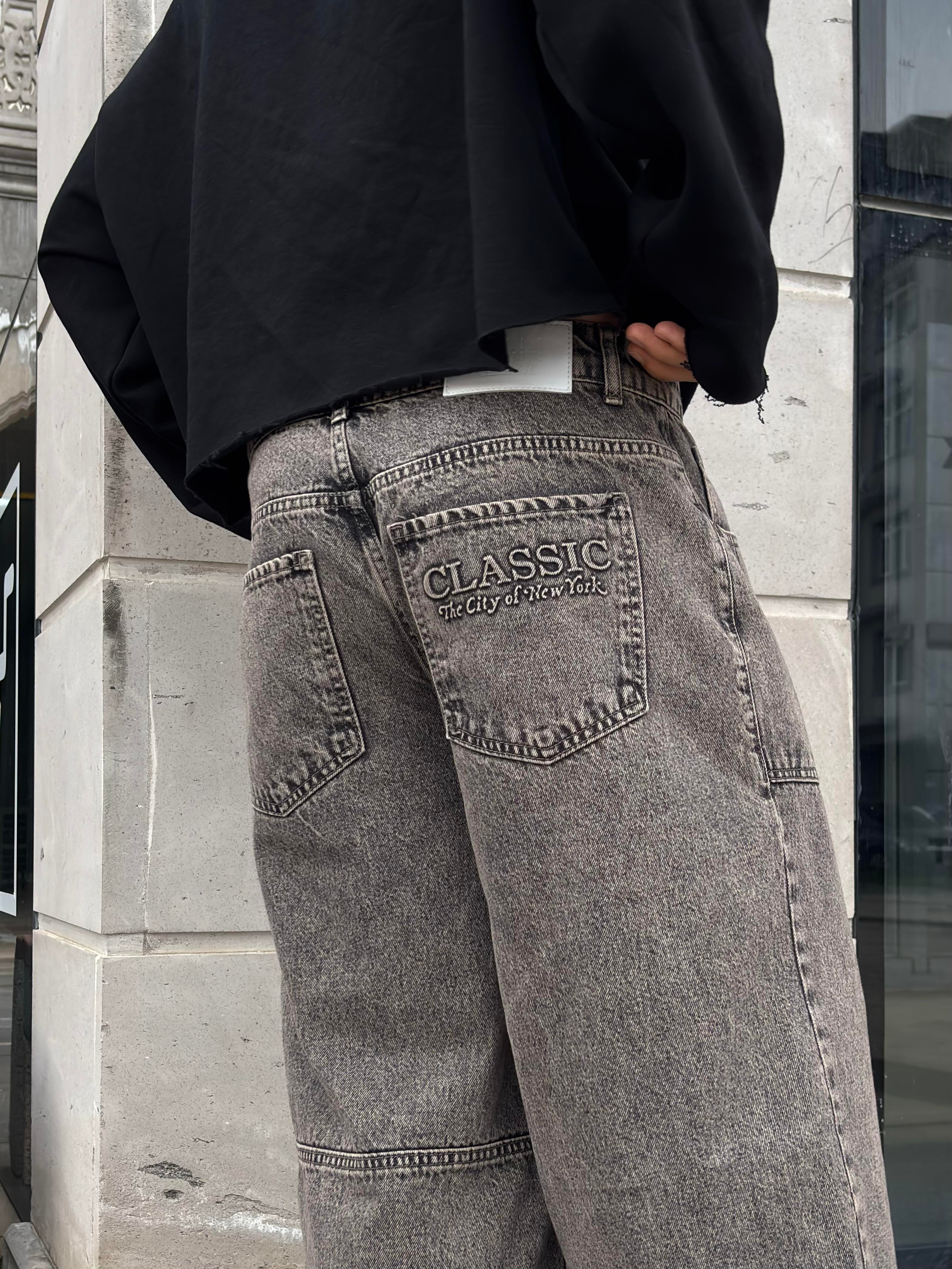 Premium Washed Baggy Fit Debossed Vintage Jeans