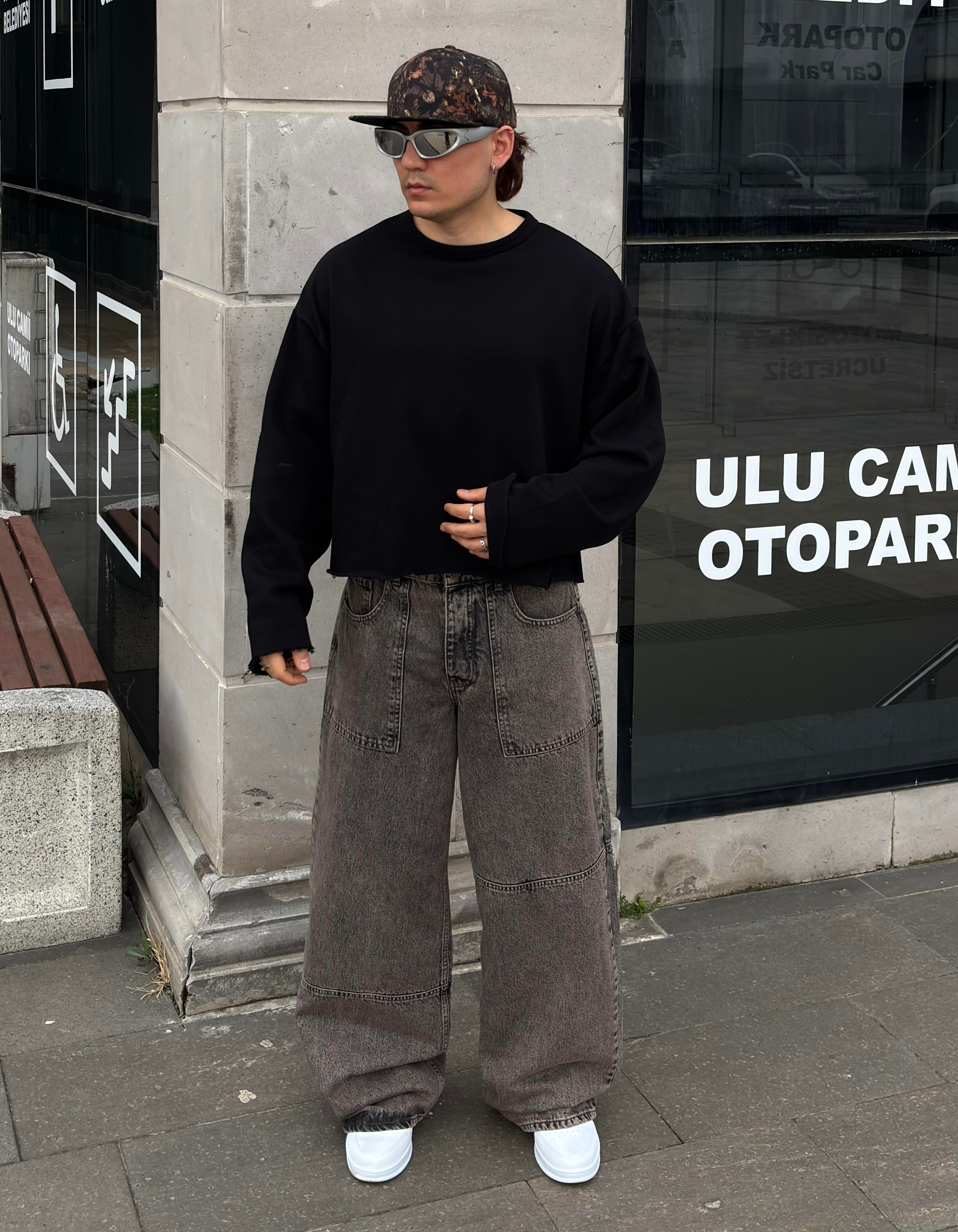 Premium Washed Baggy Fit Debossed Vintage Jeans