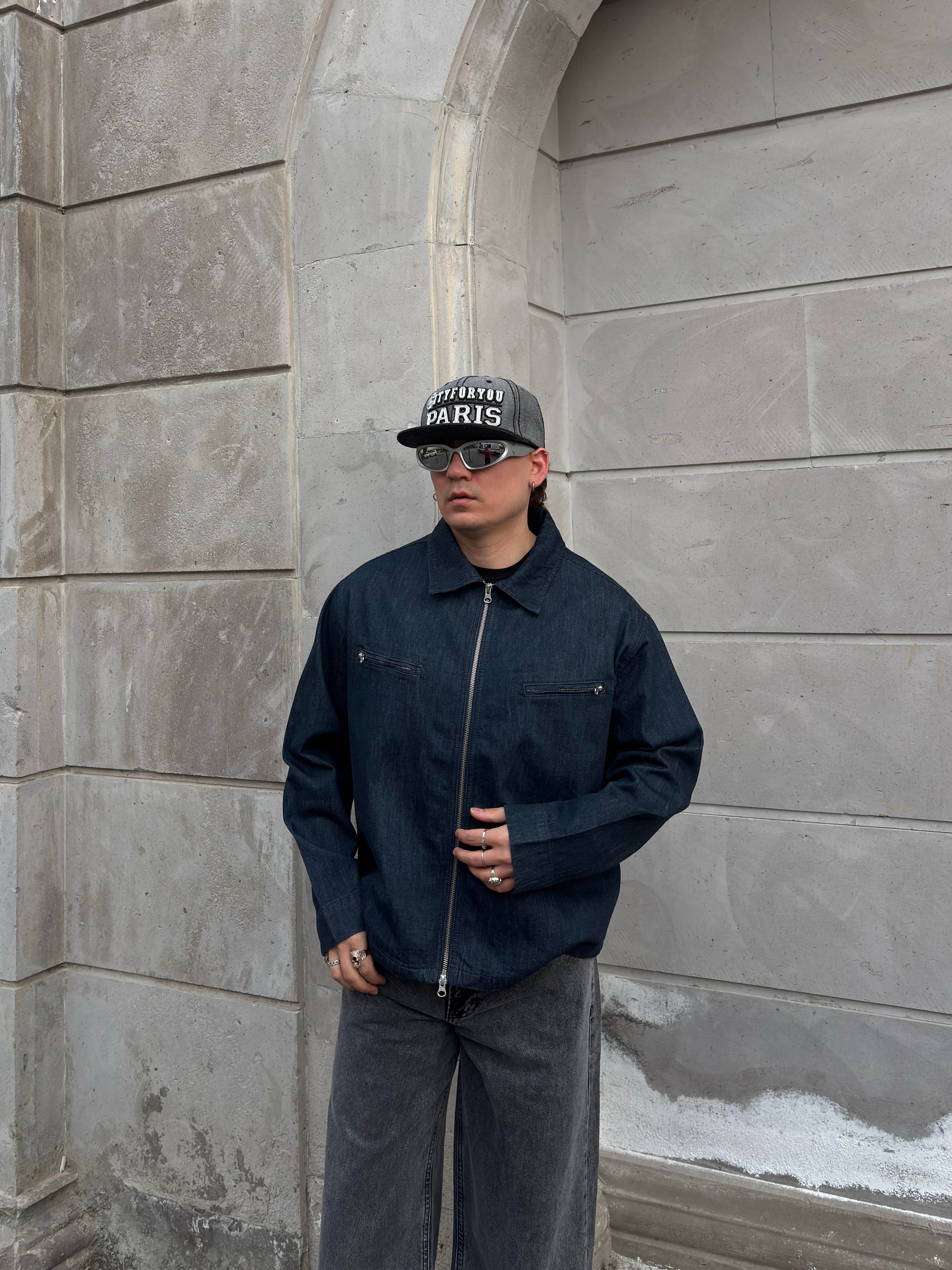 Relaxed Fit Zipper Pocket Rinse Denim Jacket