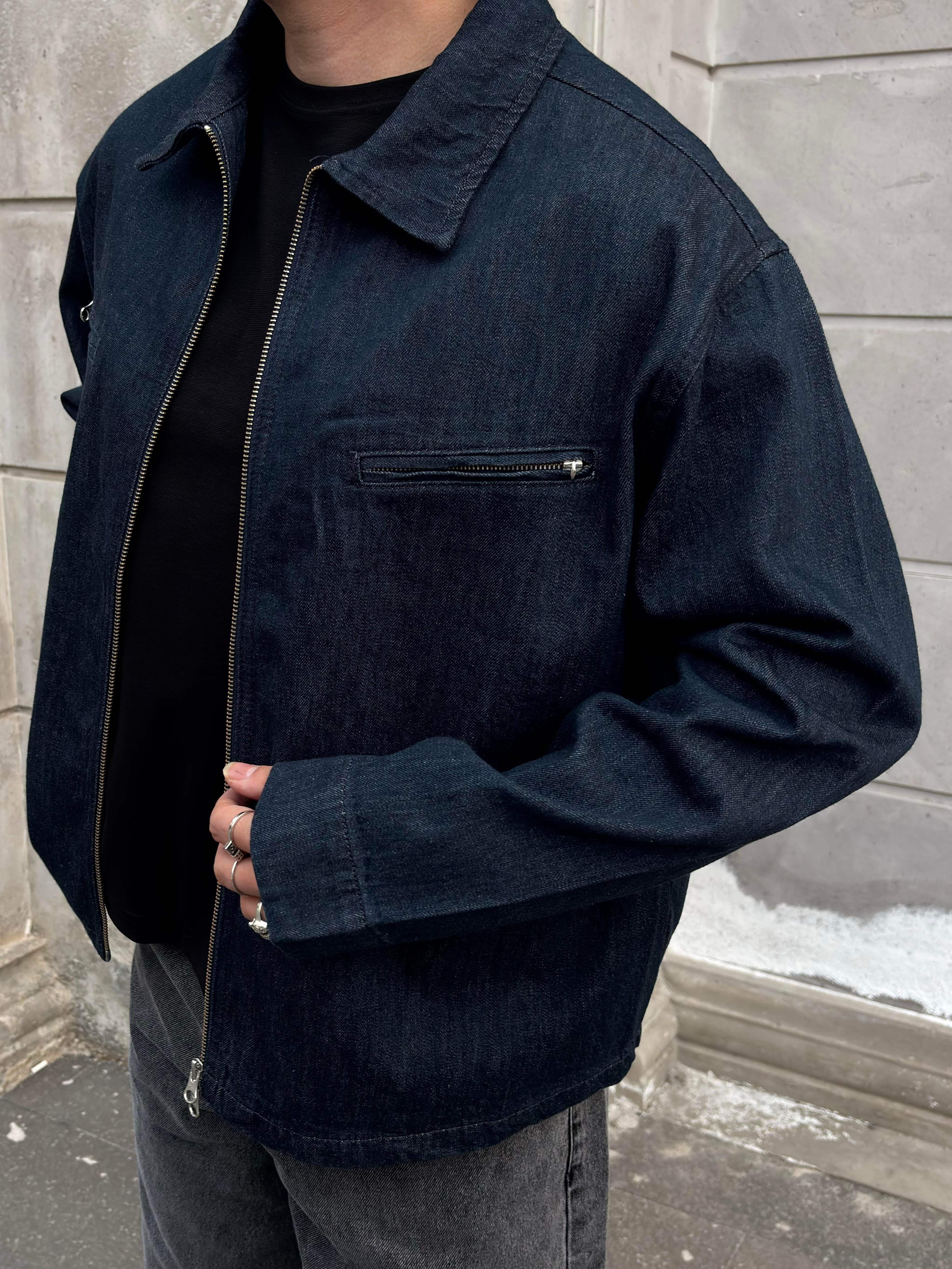 Relaxed Fit Zipper Pocket Rinse Denim Jacket