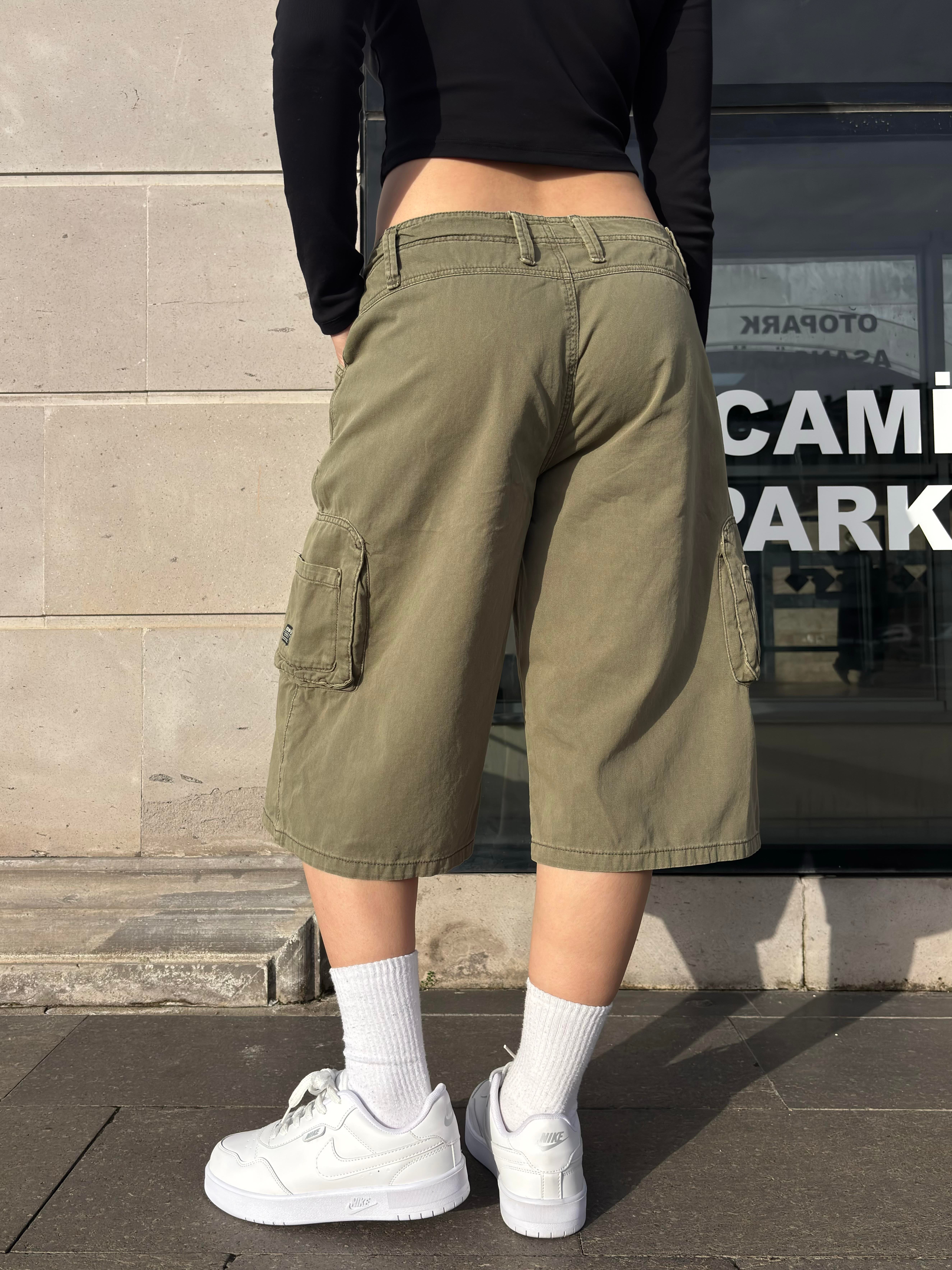 Sasha Longline Cargo Khaki Jorts