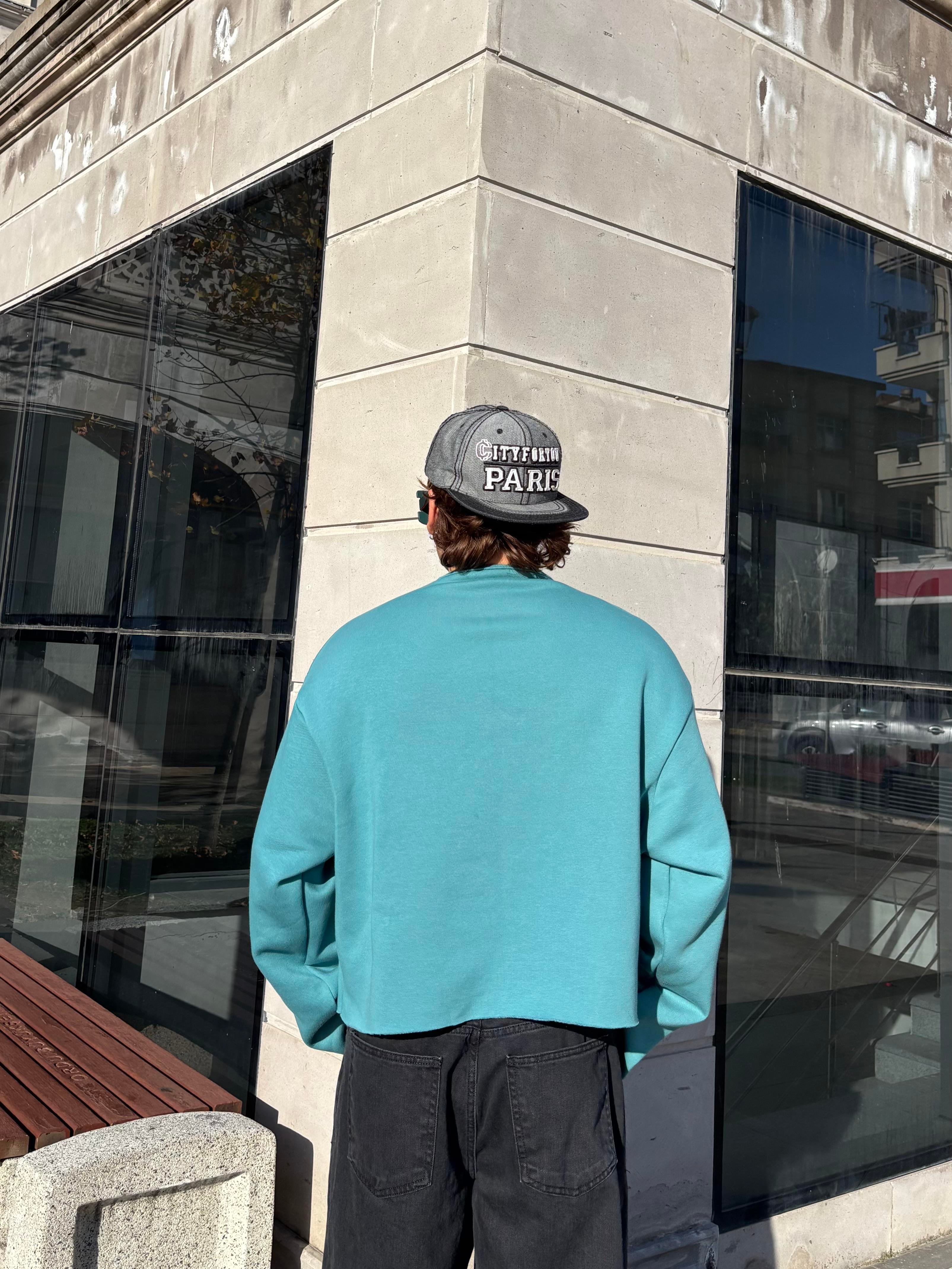 Turkuaz Boxy Fit Cut-Off Sweatshirt
