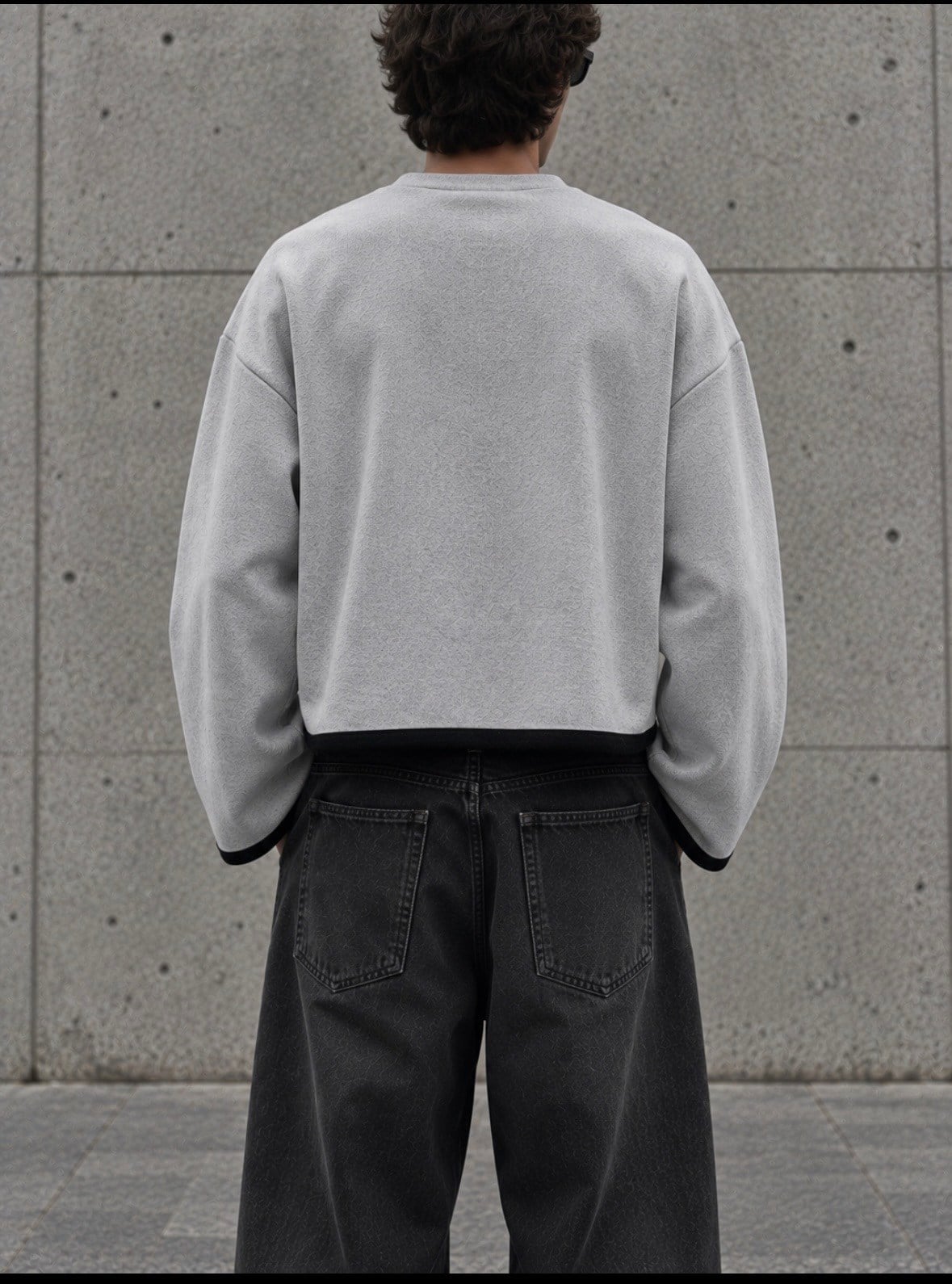 Washed Grey Tone Boxy Fit Cut-Off Sweatshirt