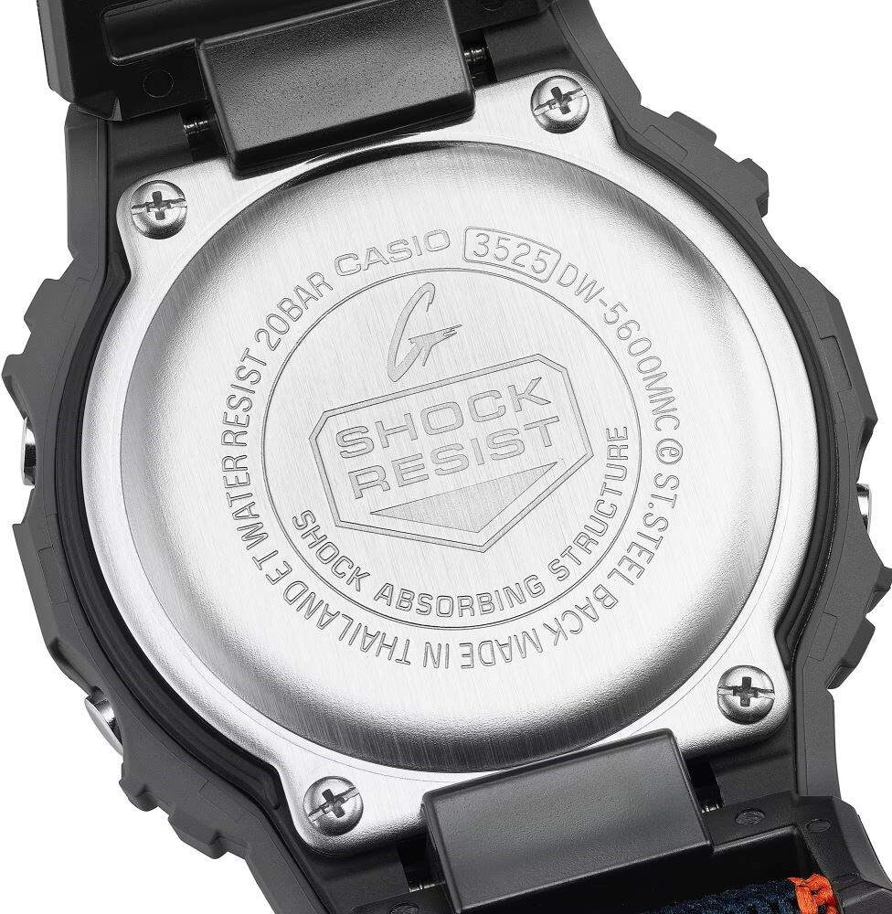 CASIO DW-5600MNC-8A2DR