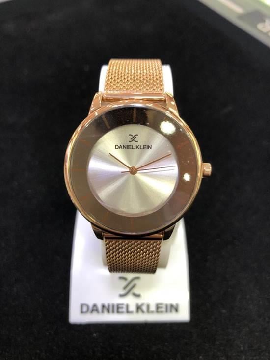 DANIEL KLEIN 009097V