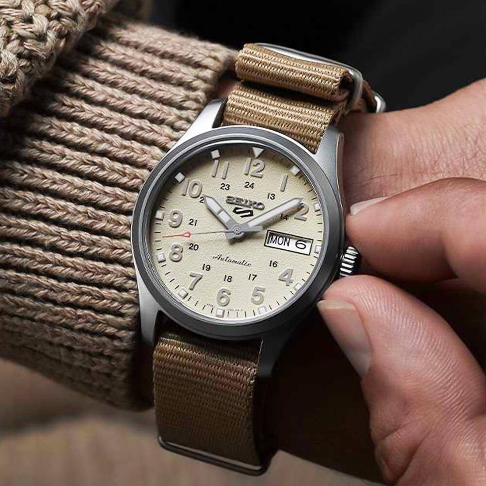 SEIKO SRPJ83K1