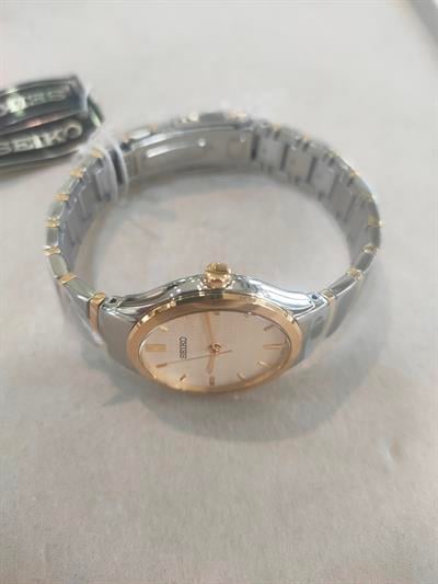 SEIKO SUR550P