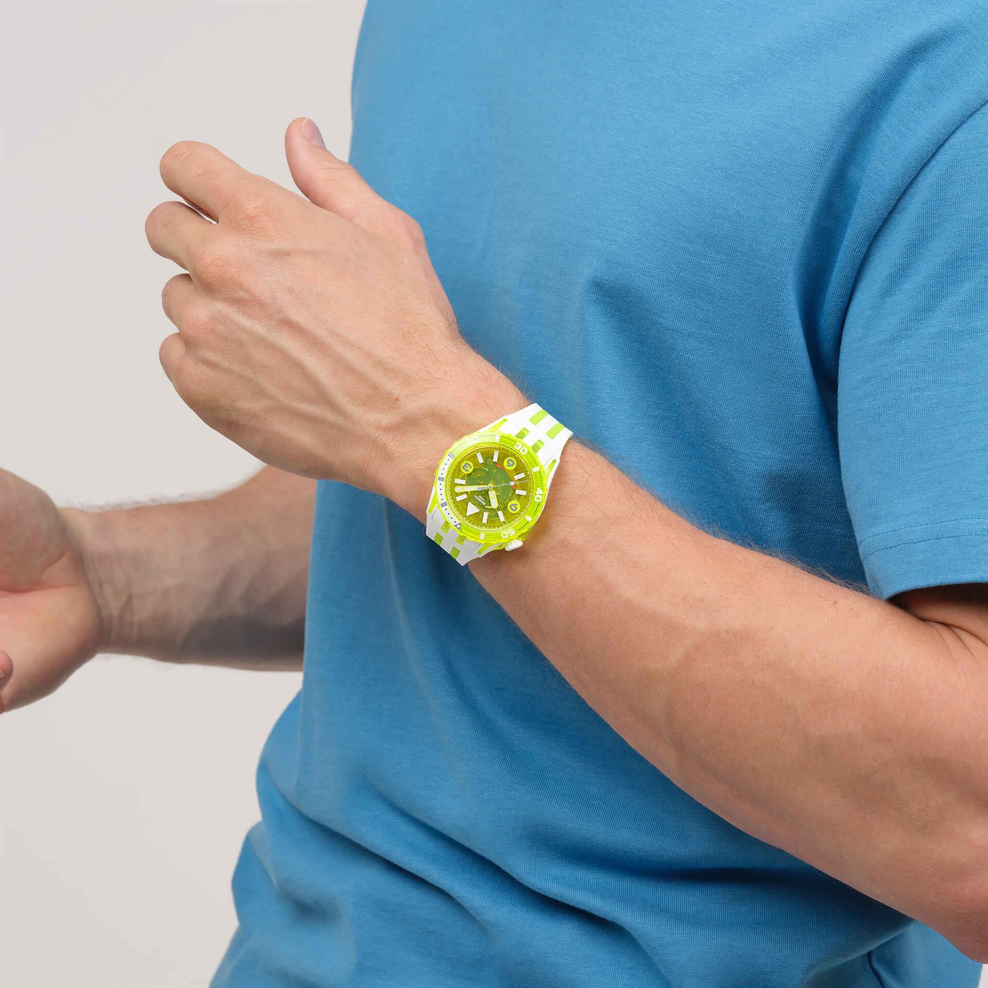 SWATCH SSCU09J100