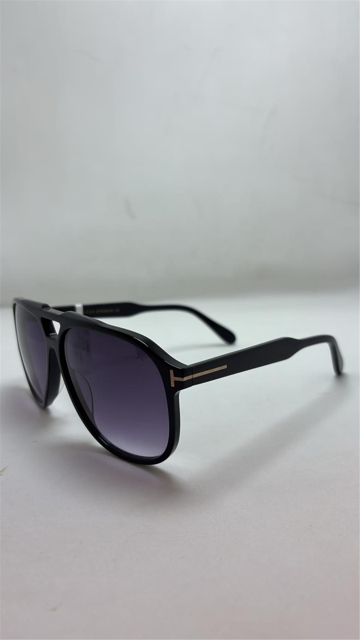 BLACK 8366 C1 2N 62-14-140 Güneş Gözlüğü