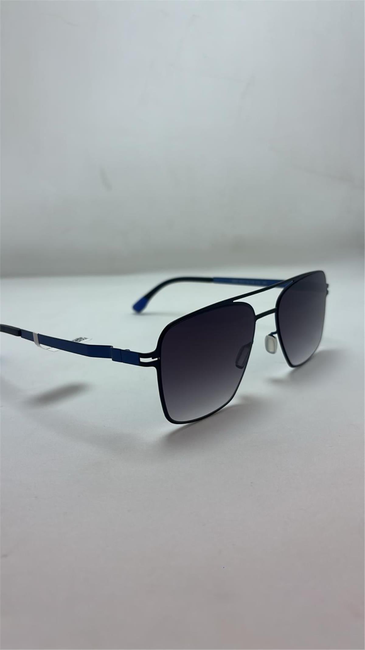 BLACK 8527 03 55-18-145 Güneş Gözlüğü