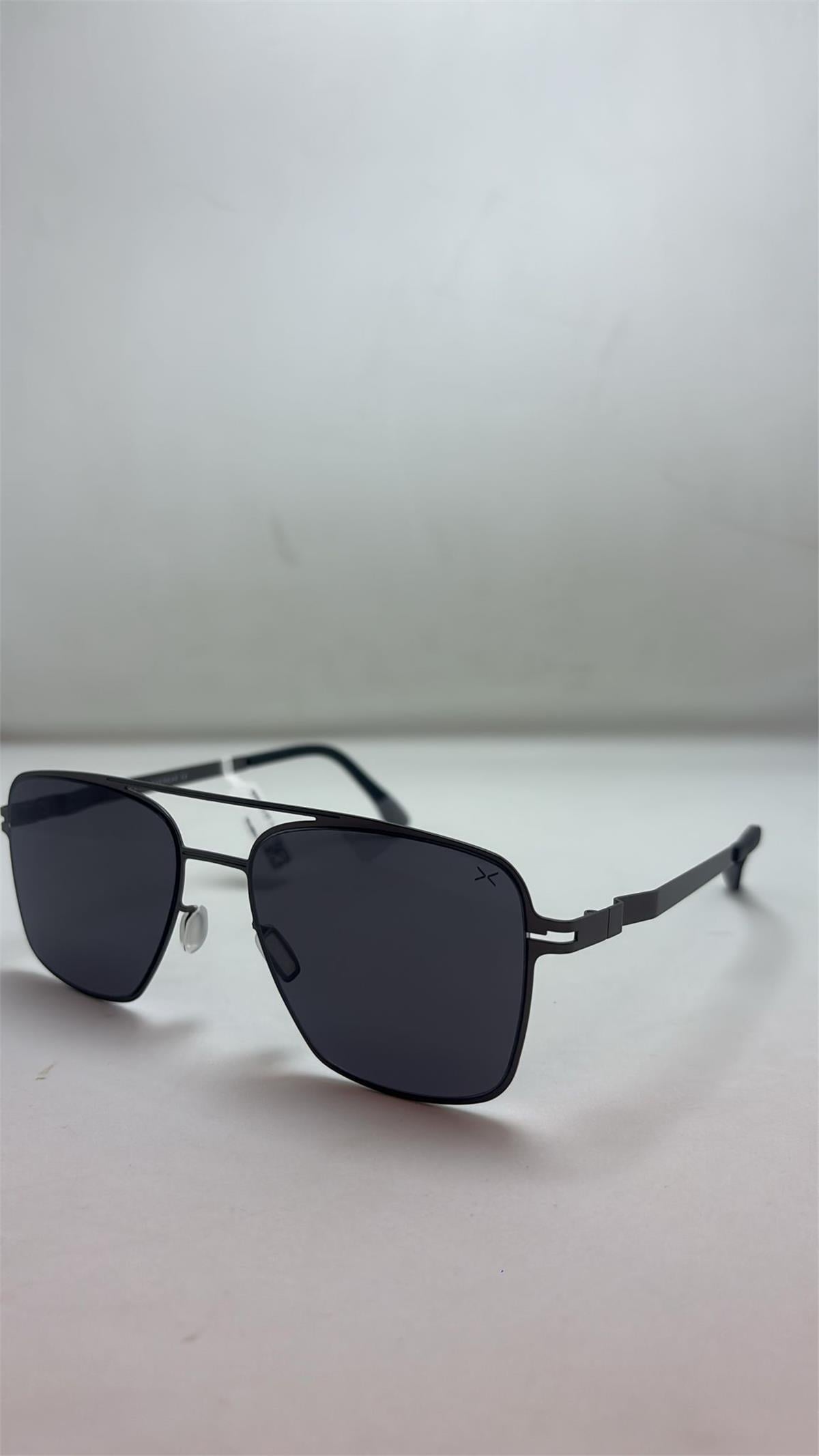 BLACK 8527 04 55-18-145 Güneş Gözlüğü
