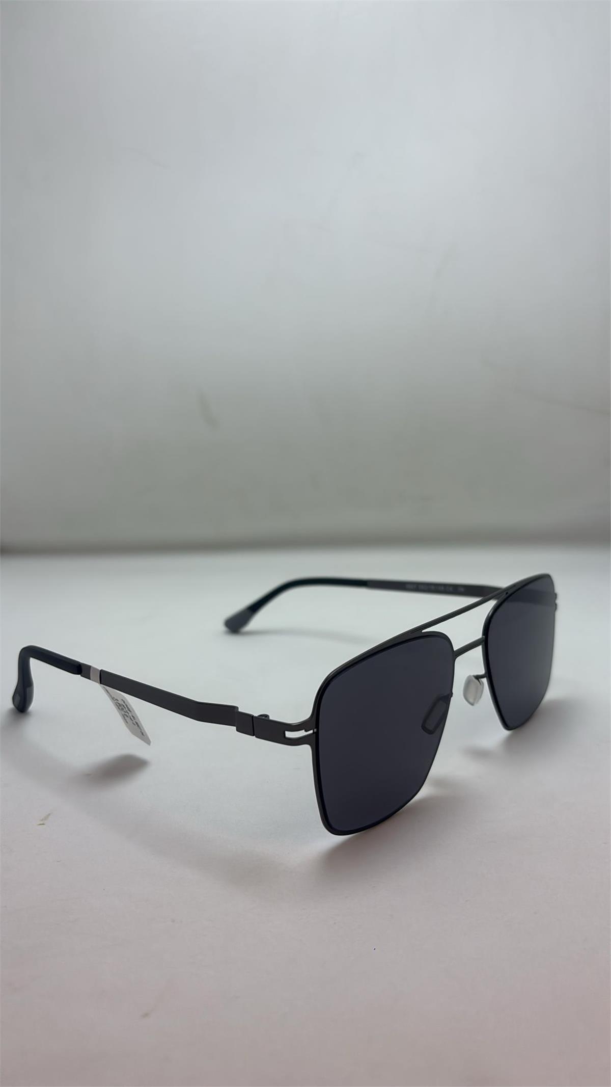 BLACK 8527 04 55-18-145 Güneş Gözlüğü