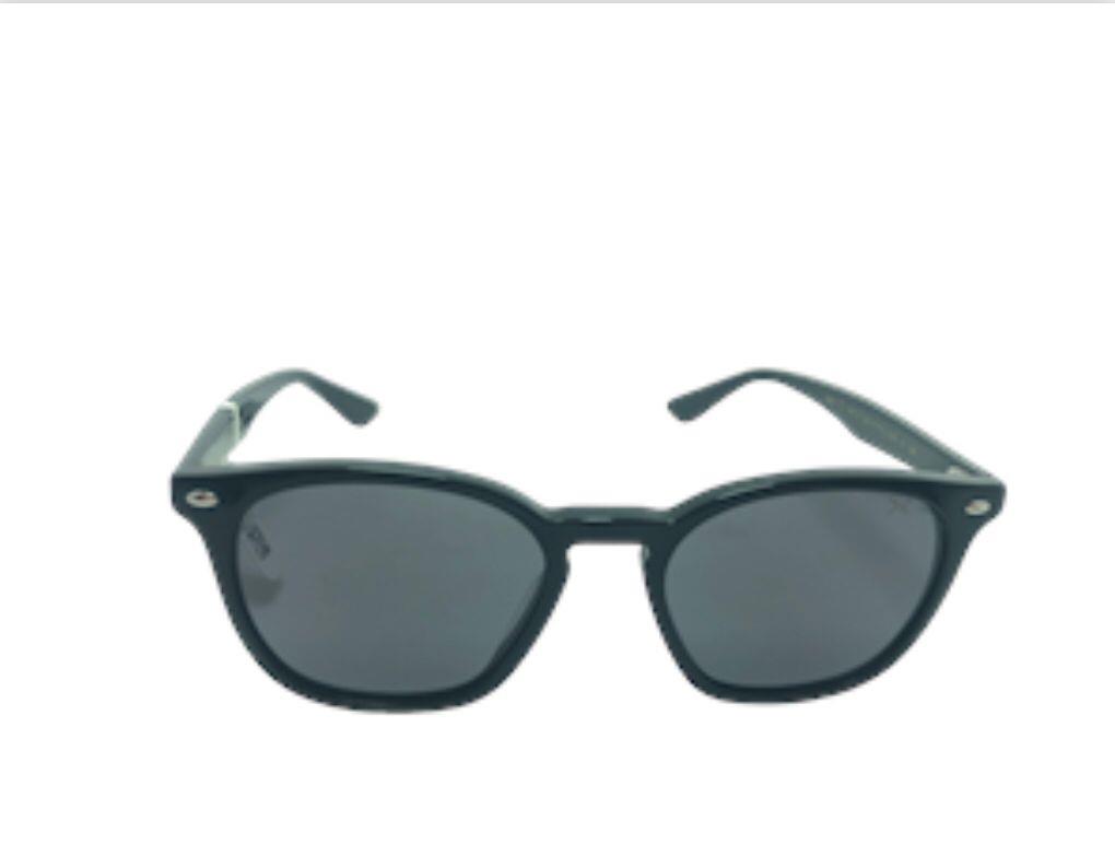 Black Mod.8267 C.01 Siyah Unisex Güneş Gözlüğü