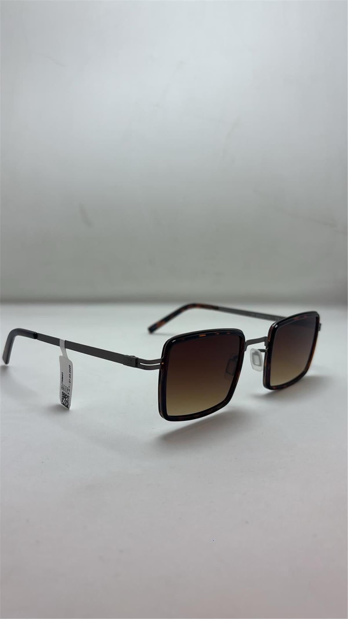 BLACK SG00019 07 47-24-140 Güneş Gözlüğü