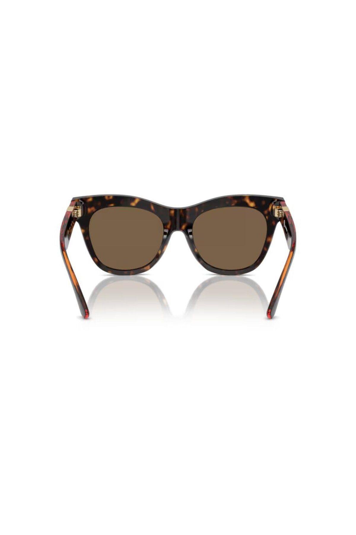 burberry-4418-300273-54-19-gunes-gozlu-2c-a77.jpg