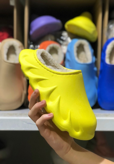 Alev Desenli Dikişsiz Terlik