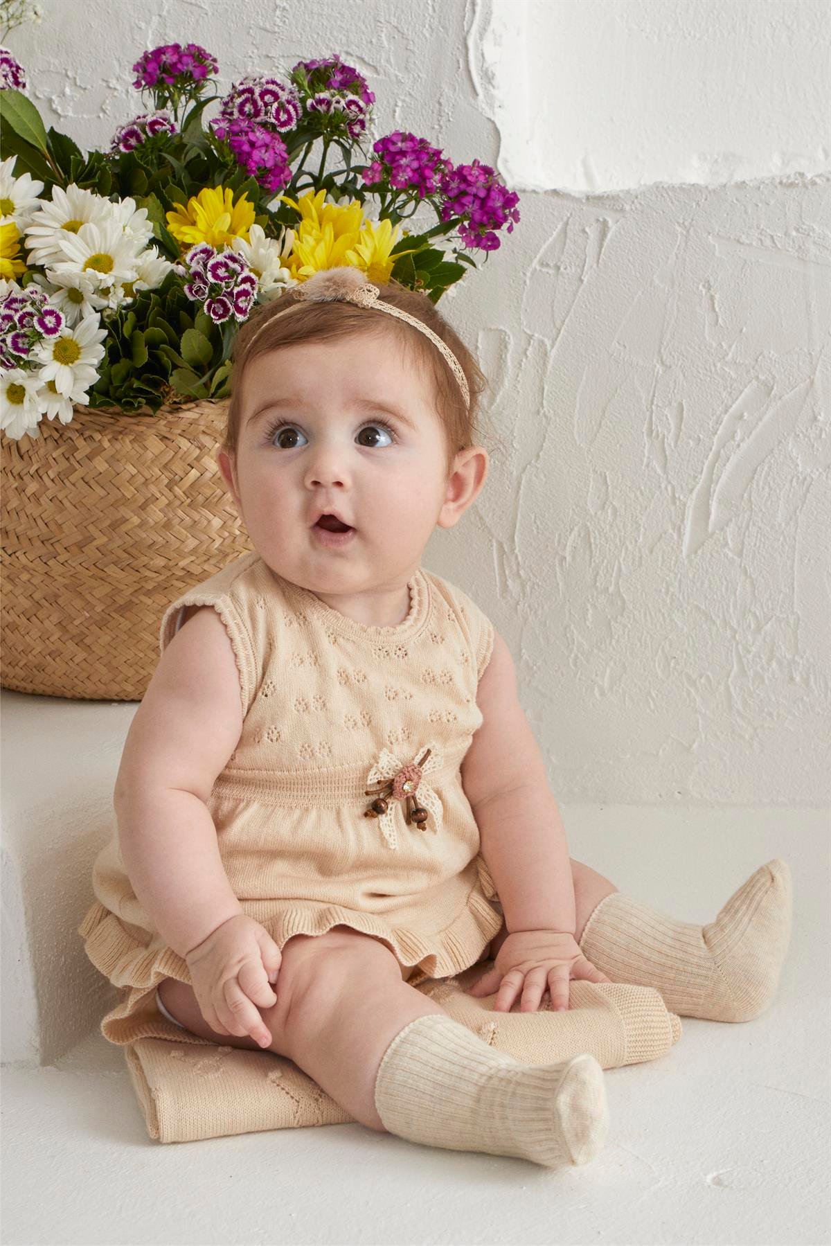 Bej Bebek Organik Şortlu Fırfırlı Takım   