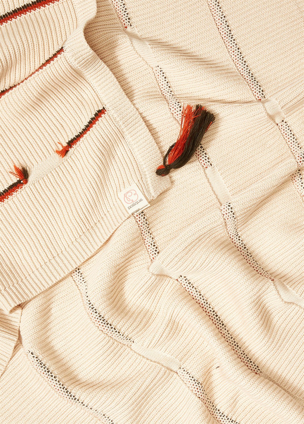 Bej Organik Pamuk Püsküllü Bebek Battaniyesi