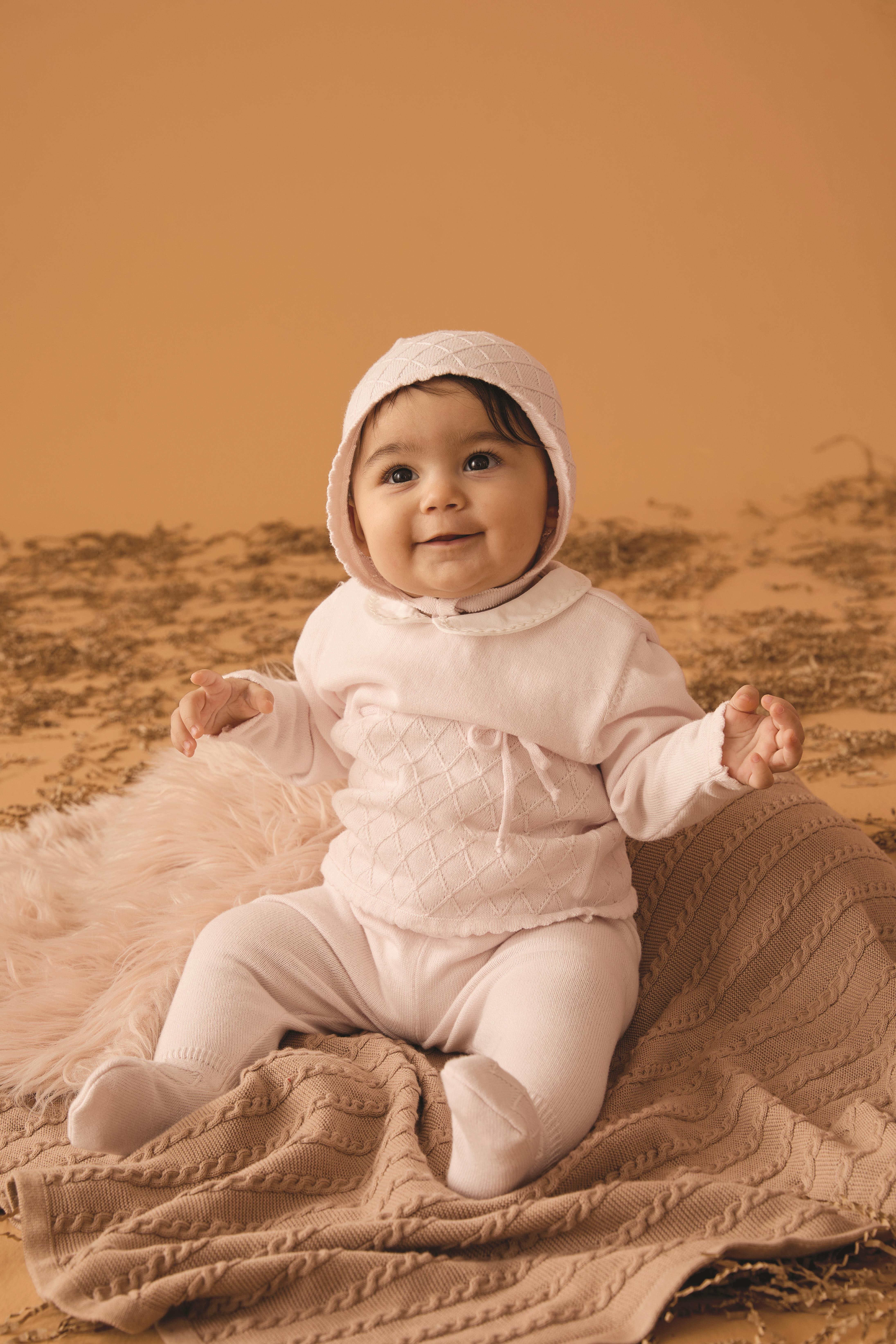 Bej Organik Pamuklu Baklava Desenli Üçlü Triko Kız Çocuk Takım