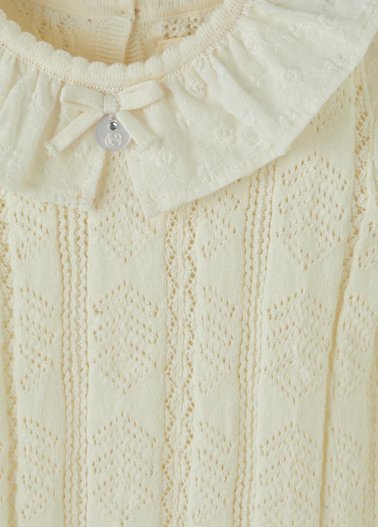 Ekru Brode Yakalı Triko Elbise