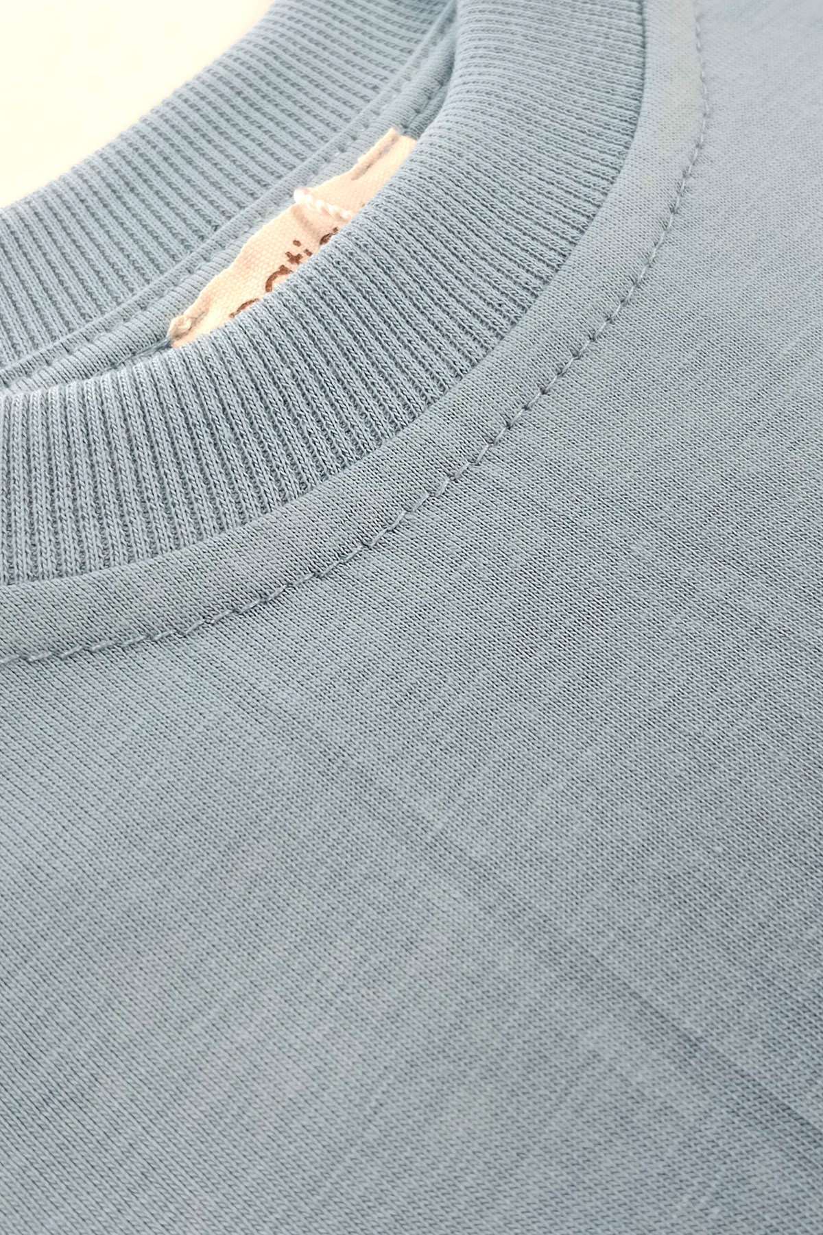ERKEK ÇOCUK MAVİ BASKILI TİŞÖRT DENIM ŞORT TAKIM