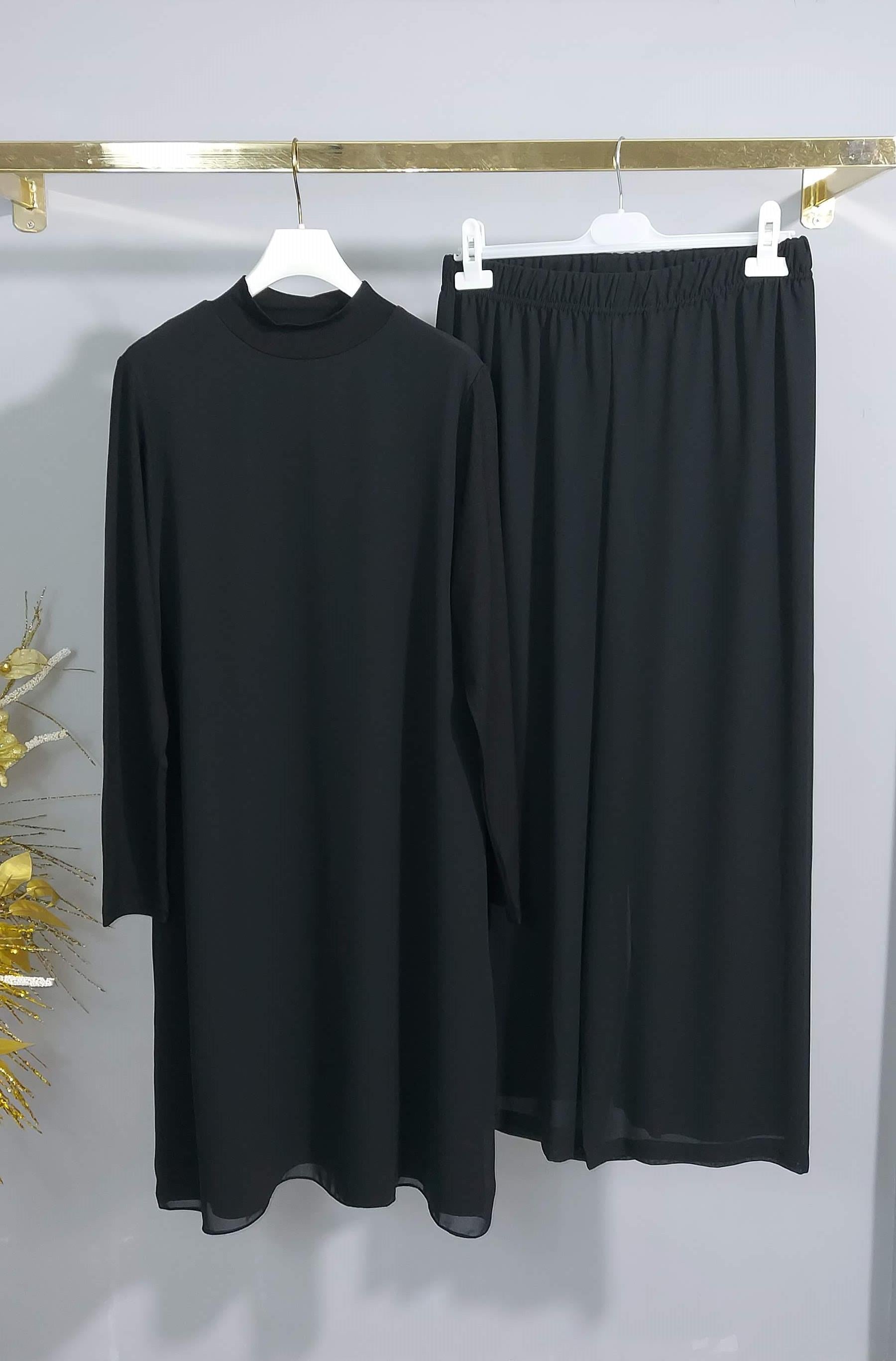 105 cm. Önü Şifon detaylı Dik Yaka Tunik  Ve Şifon Pantolon Takım