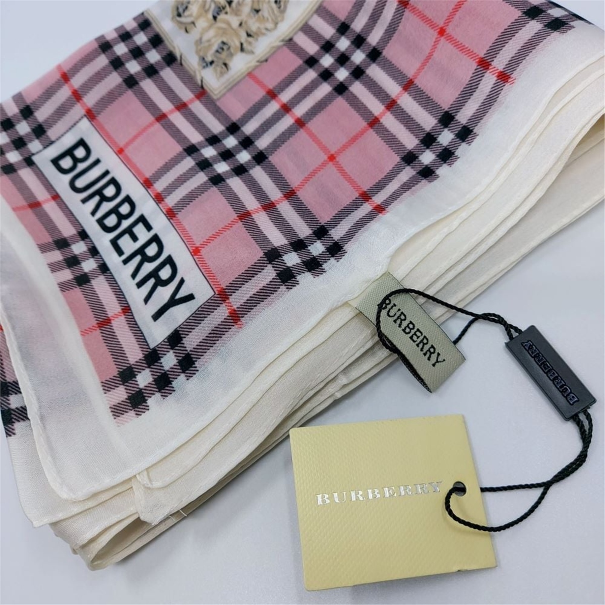 Burberry İpek Şal