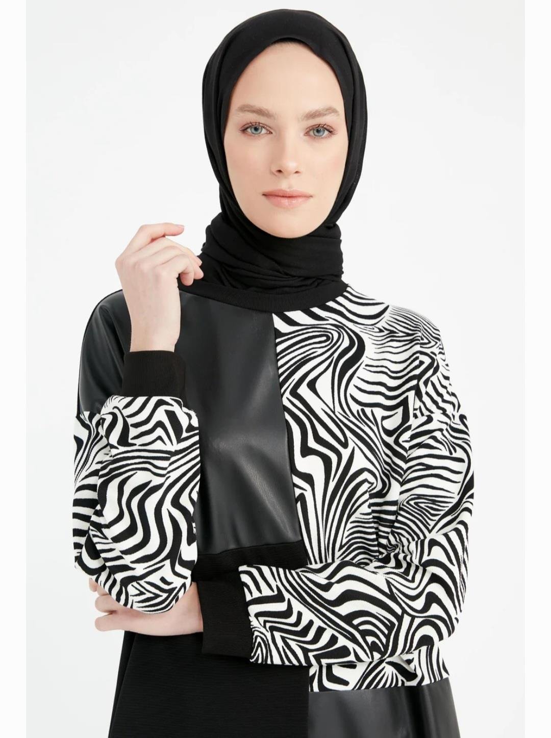 Deri Detaylı Tunik - Siyah