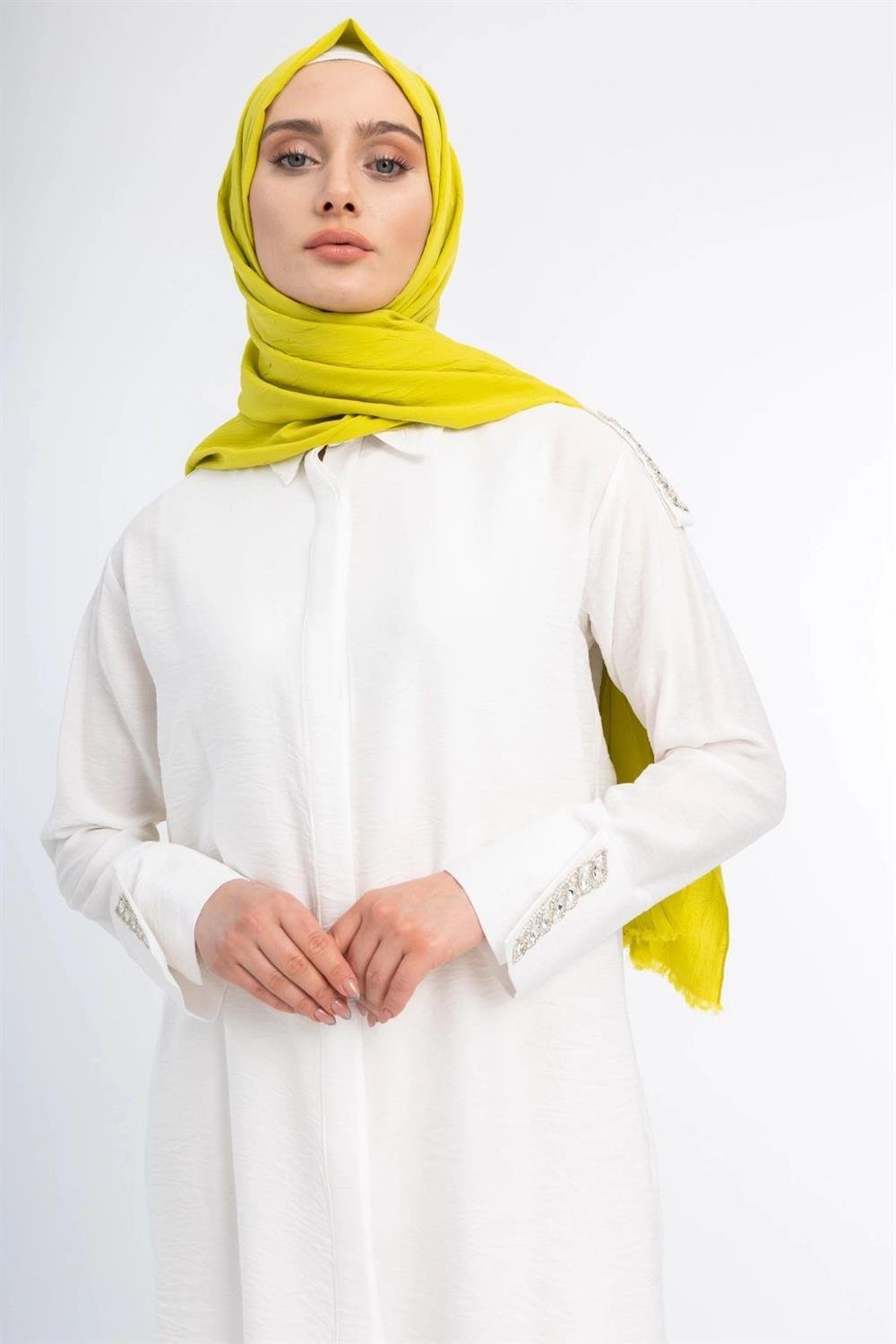 Kolları Taşlı Spor Tunik - Ekru