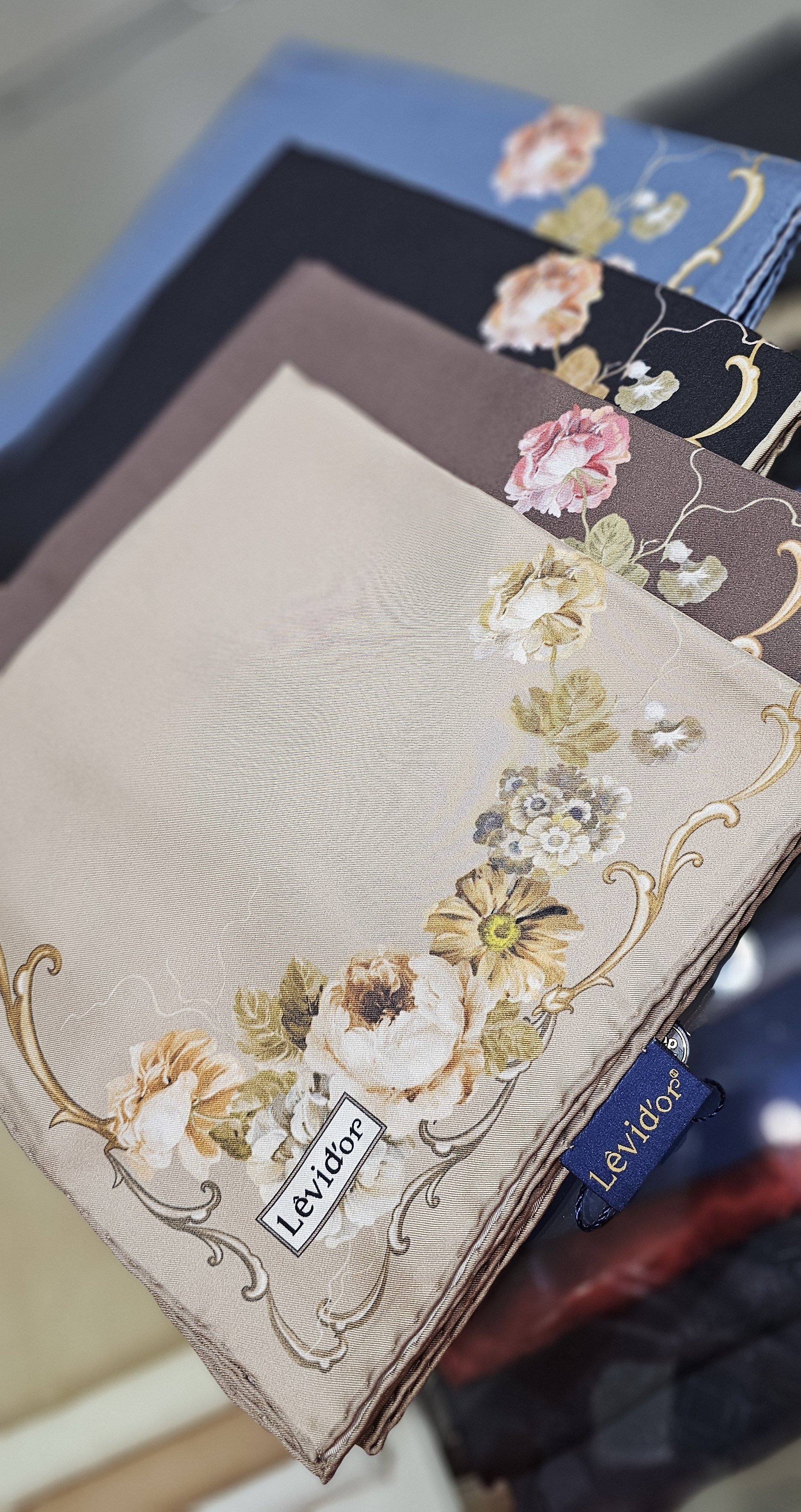 Levidor Twill İpek Eşarp