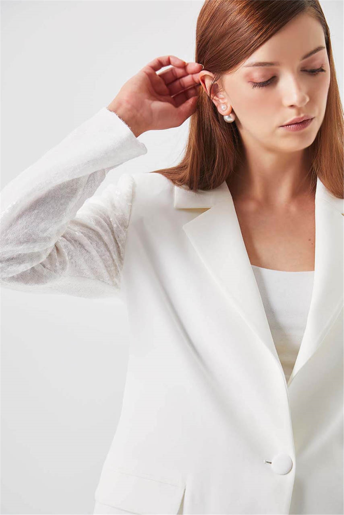 Organze Pul Kol Detaylı  Blazer Ceket - Beyaz