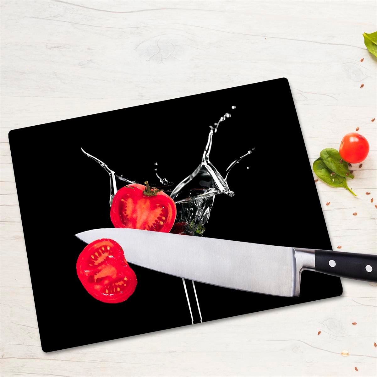 MUYİKA Cam Kesme Tahtası Üçgen Bardak Çilek Görünümlü 20x30cm 