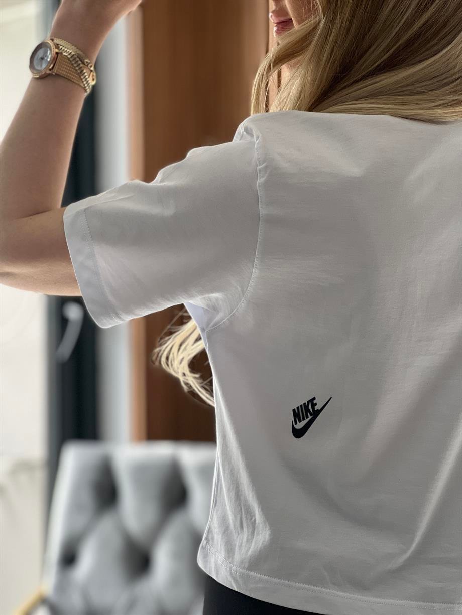 Beyaz T-shirt 