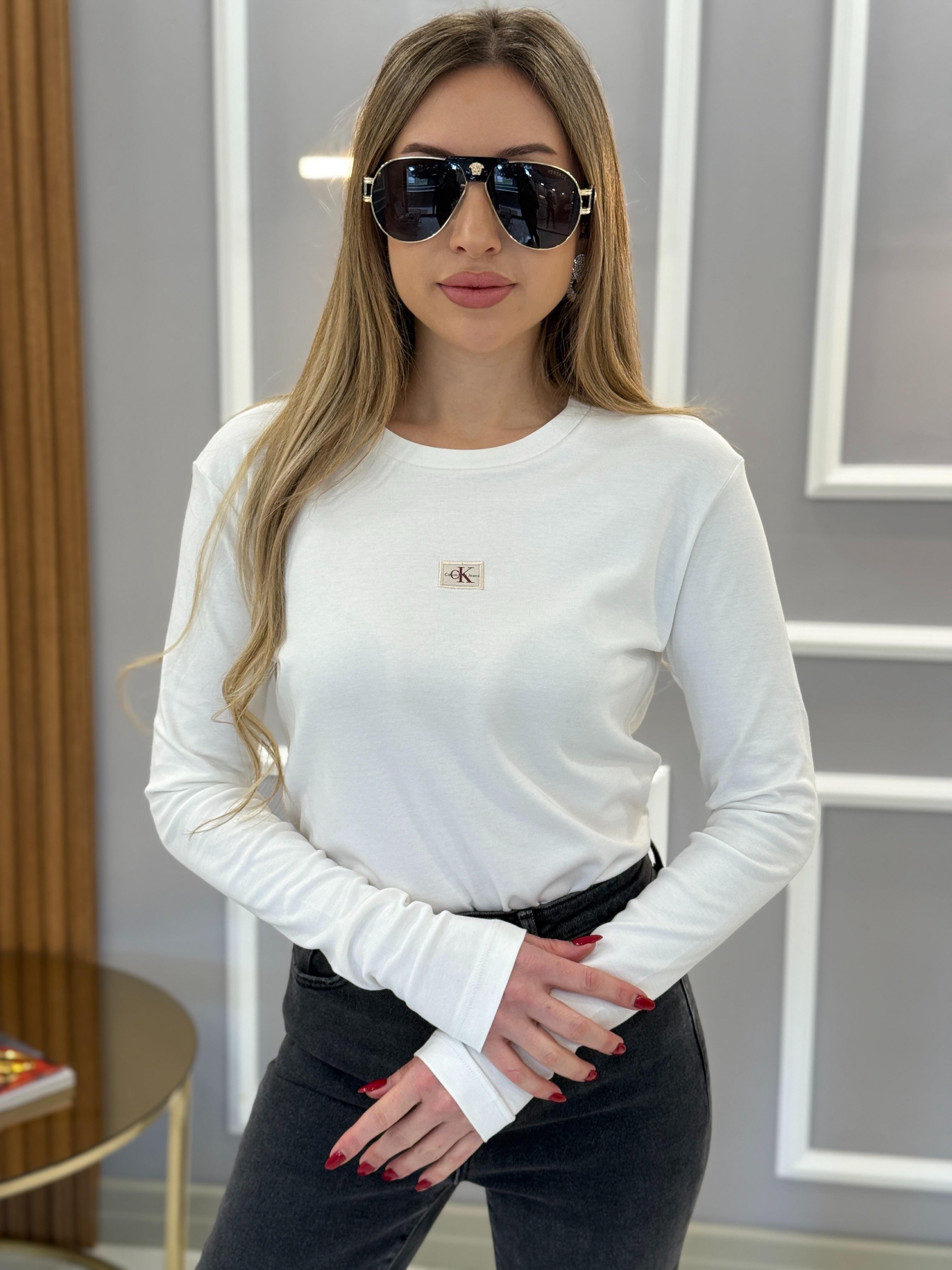 Cn Basic Beyaz Bluz