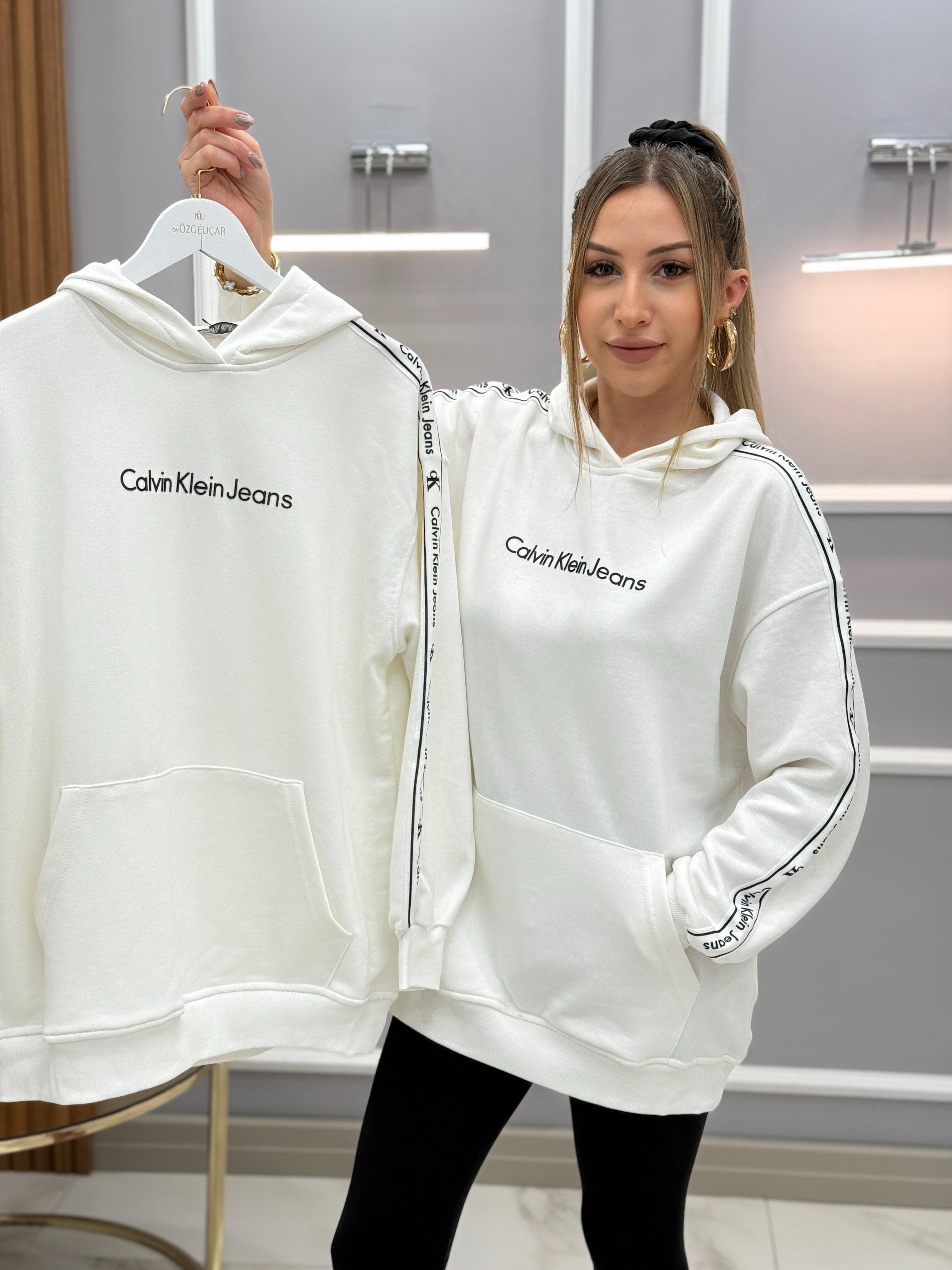 Cnk Kol Deatylı Kapişonlu Boyu 70 cm Cepli Beyaz Sweat
